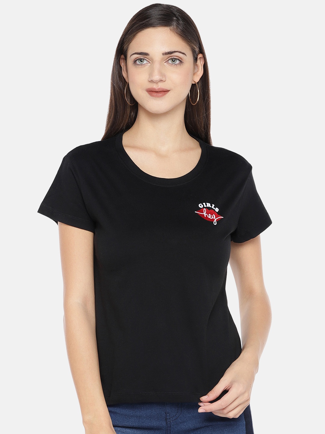 

Globus Women Black Solid Round Neck T-shirt