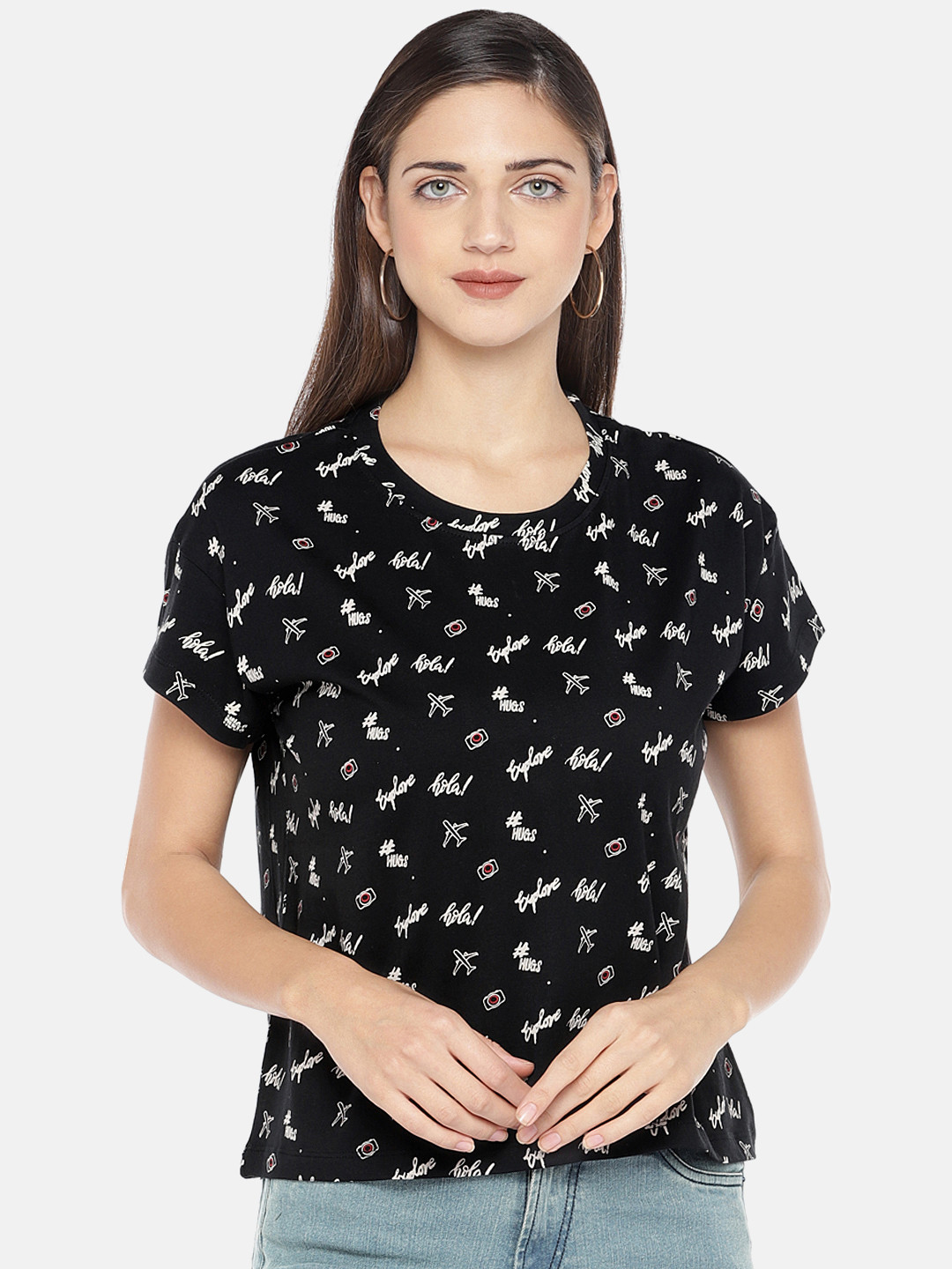 

Globus Women Black & White Printed Round Neck T-shirt