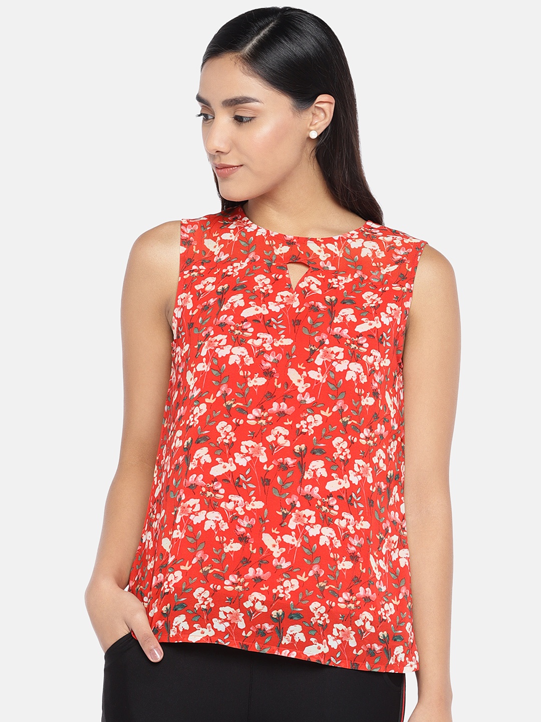 

Globus Women Orange & Beige Printed Top