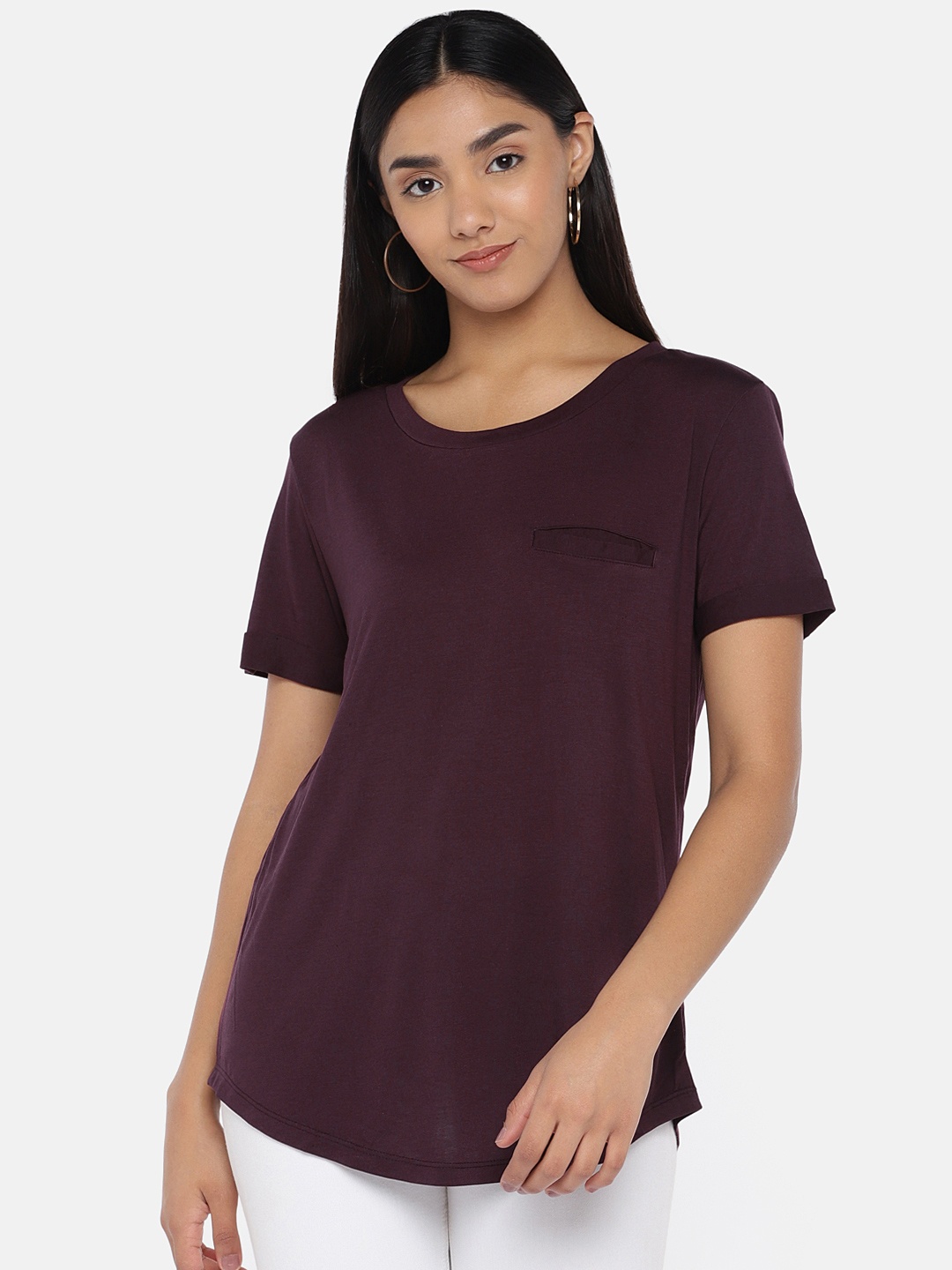 

Globus Women Burgundy Solid Round Neck T-shirt