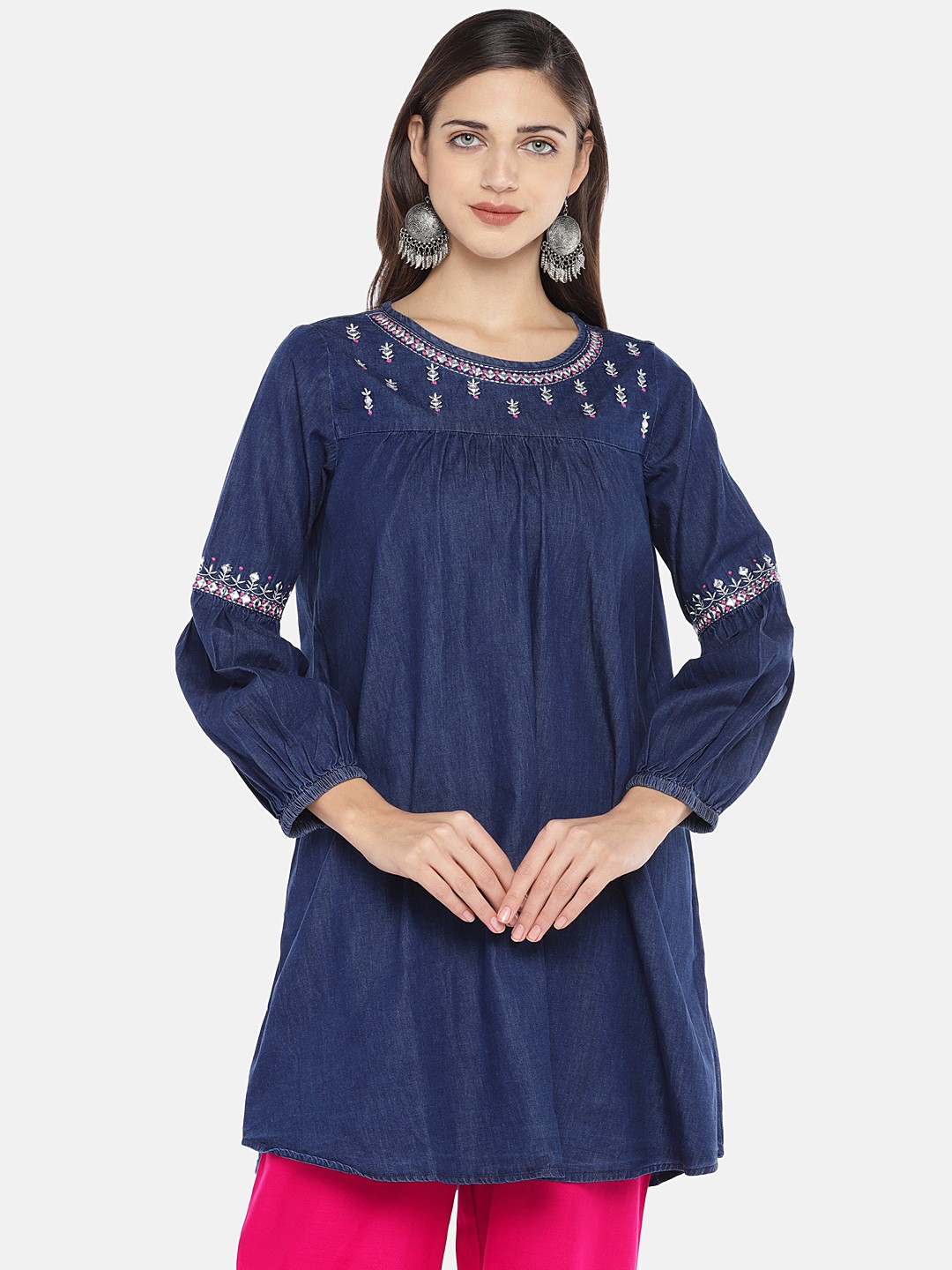 

Globus Women Blue Solid Tunic