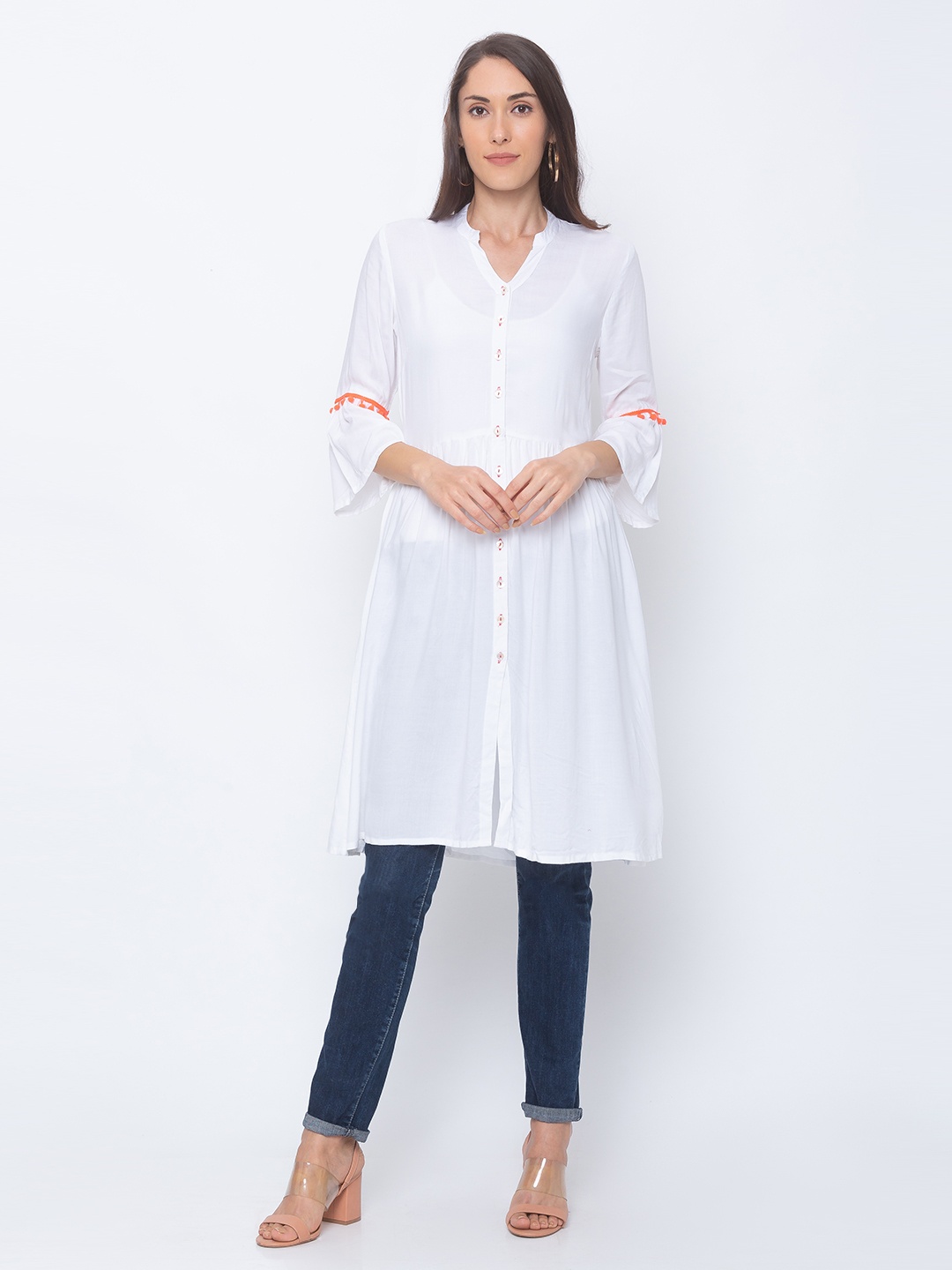 

Globus Women White Solid A-Line Kurta