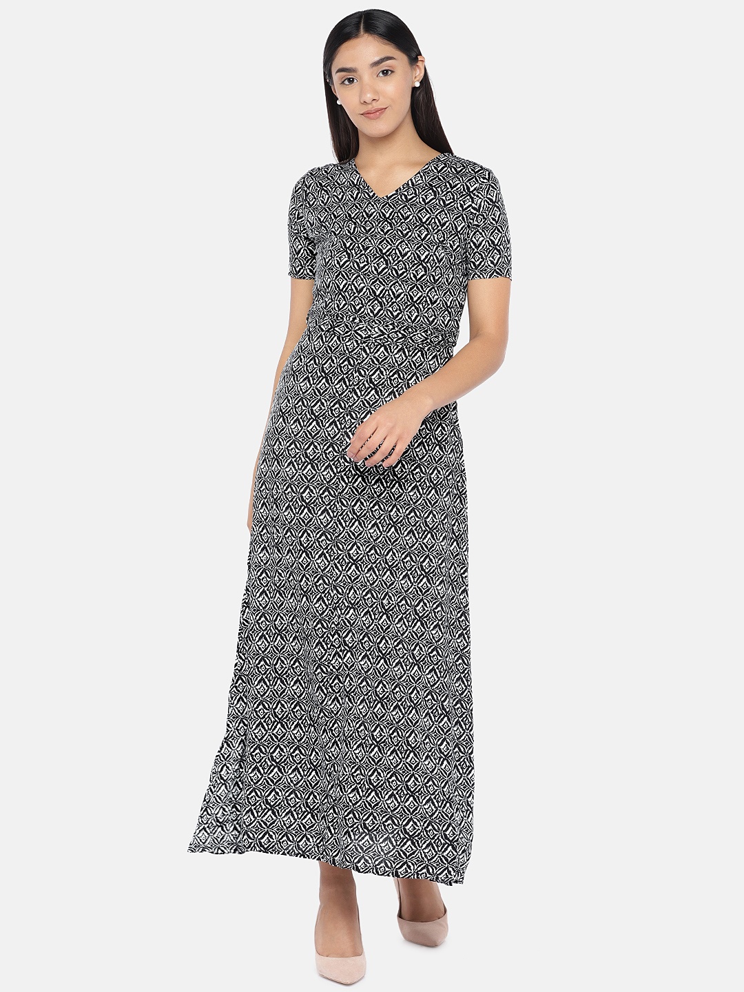 

Globus Women Black & Off-White Printed Maxi Dress