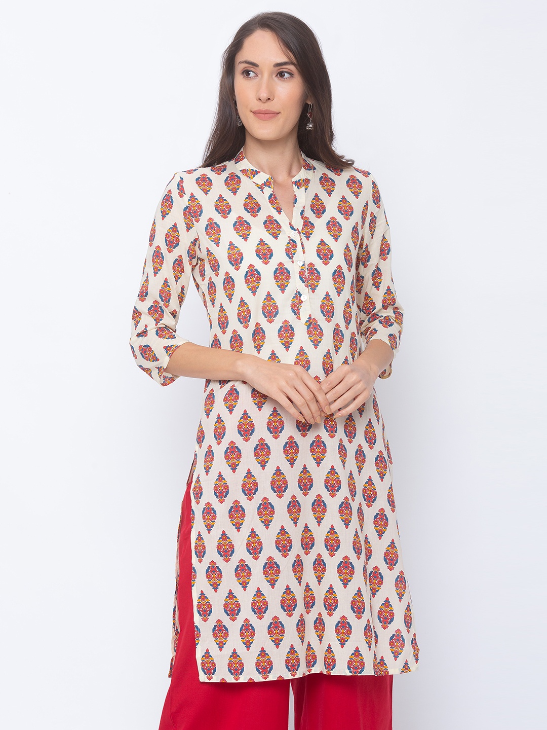 

Globus Women Cream & Red Floral Print Straight Kurta