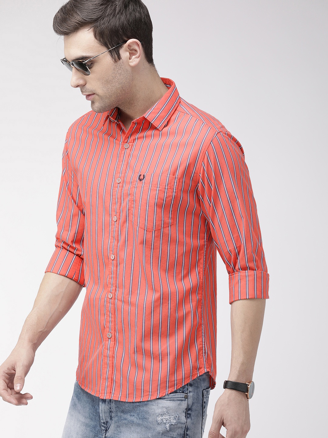 

The Indian Garage Co Men Pink & Blue Slim Fit Striped Casual Shirt