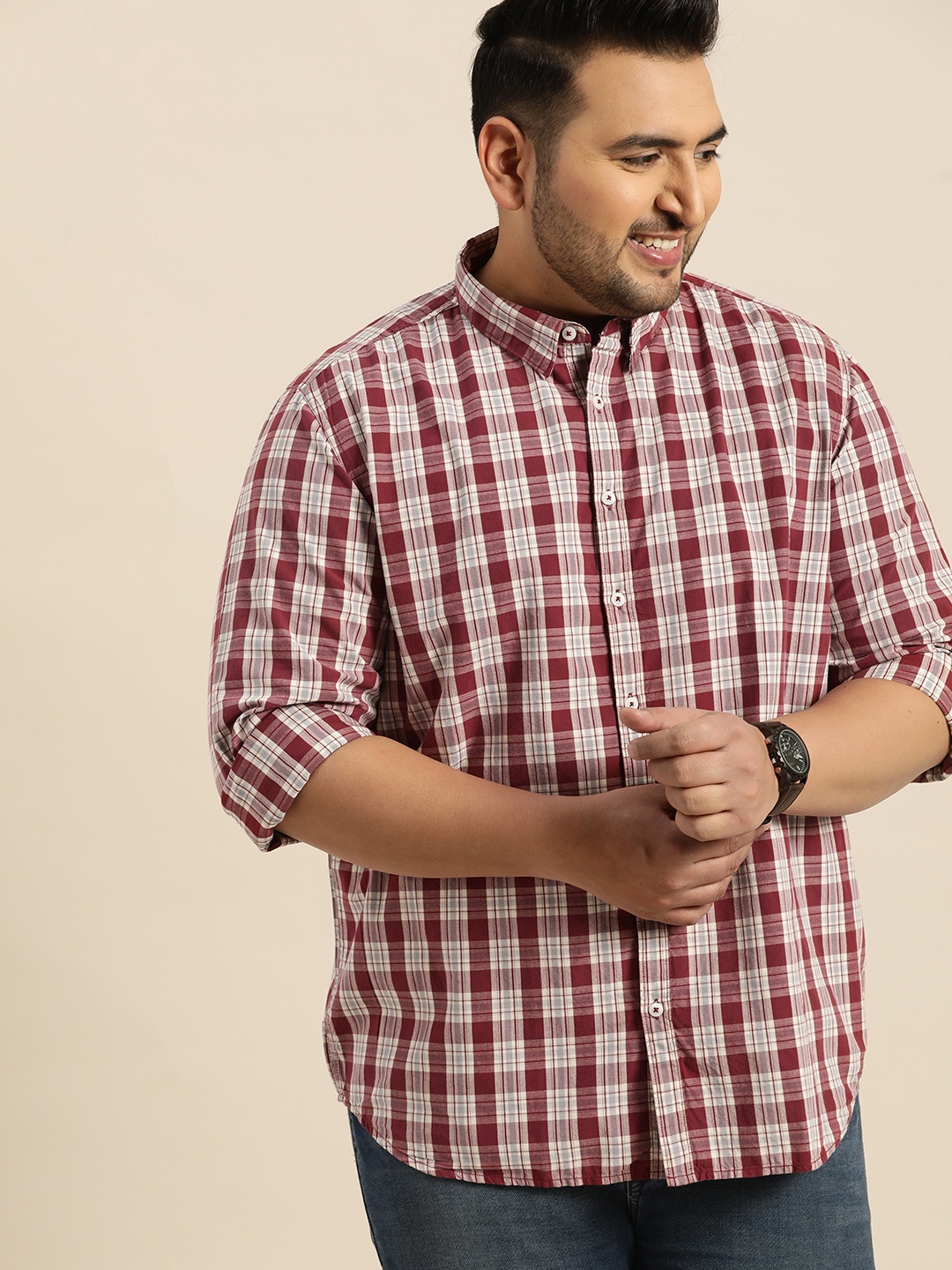 

Sztori Plus Size Men Maroon Off-White Regular Fit Checked Casual Shirt