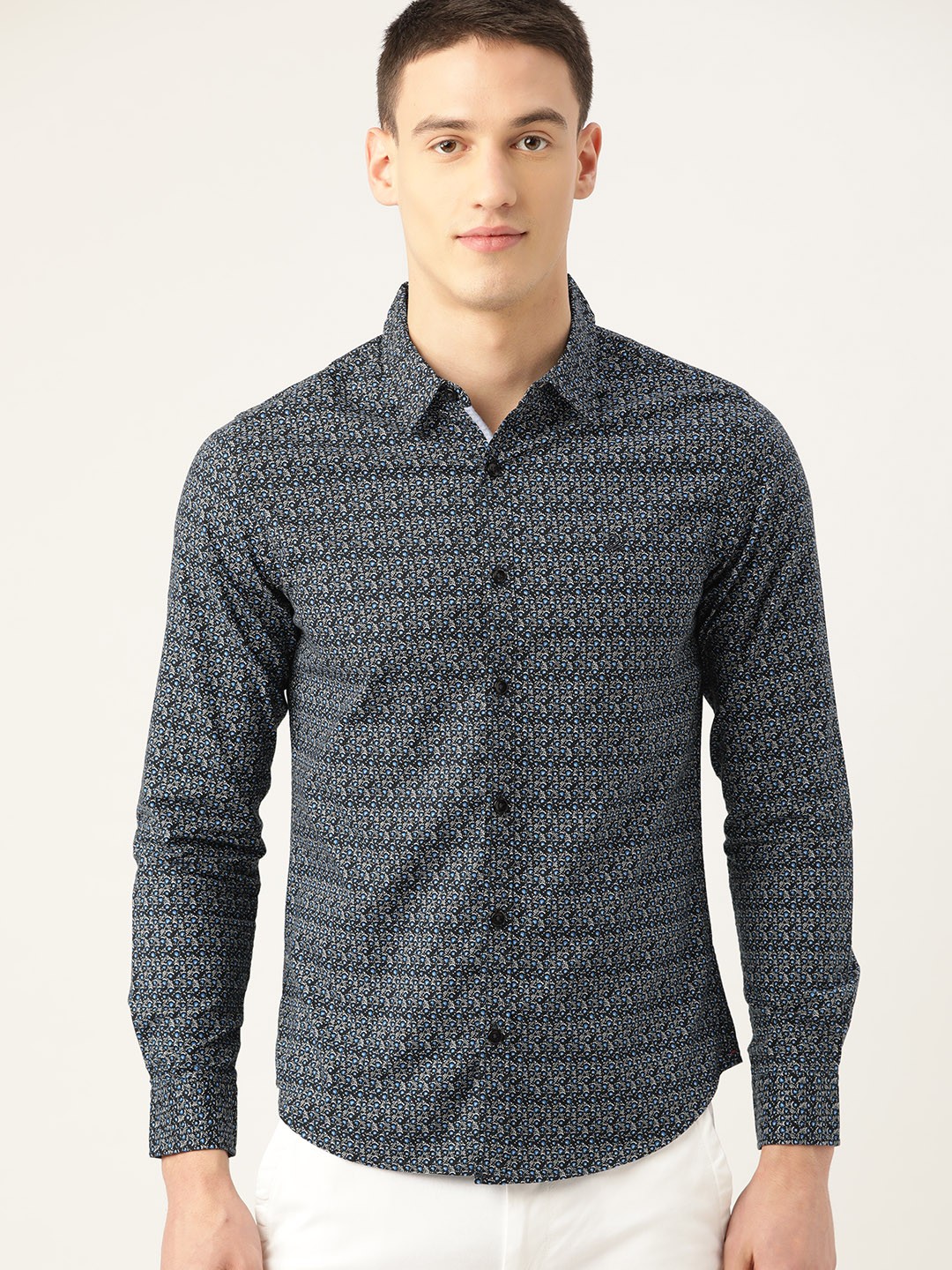 

United Colors of Benetton Men Navy Blue & White Slim Fit Printed Casual Shirt