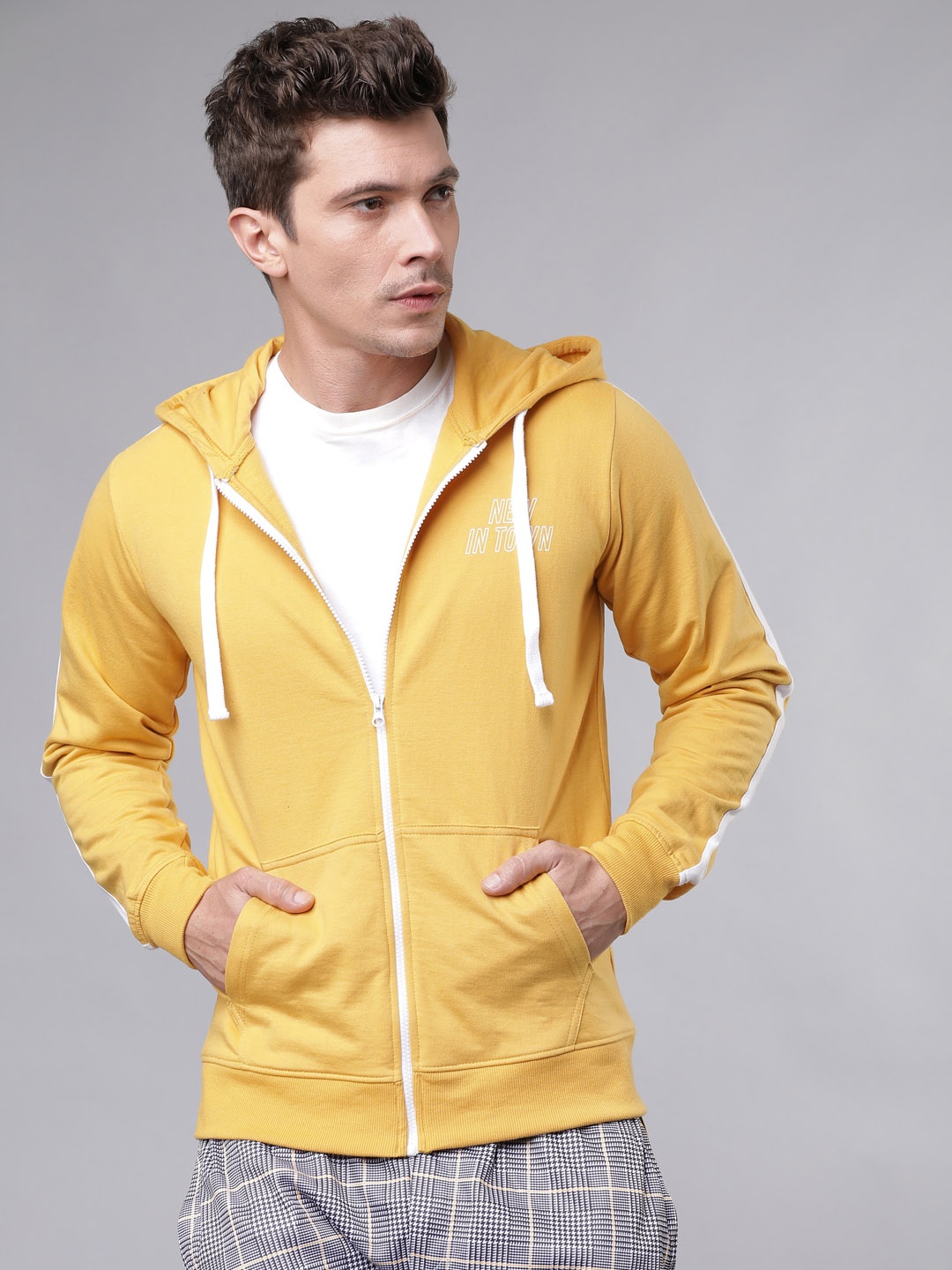 

LOCOMOTIVE Men Mustard Yellow & White Solid Hooded Sweatshirt