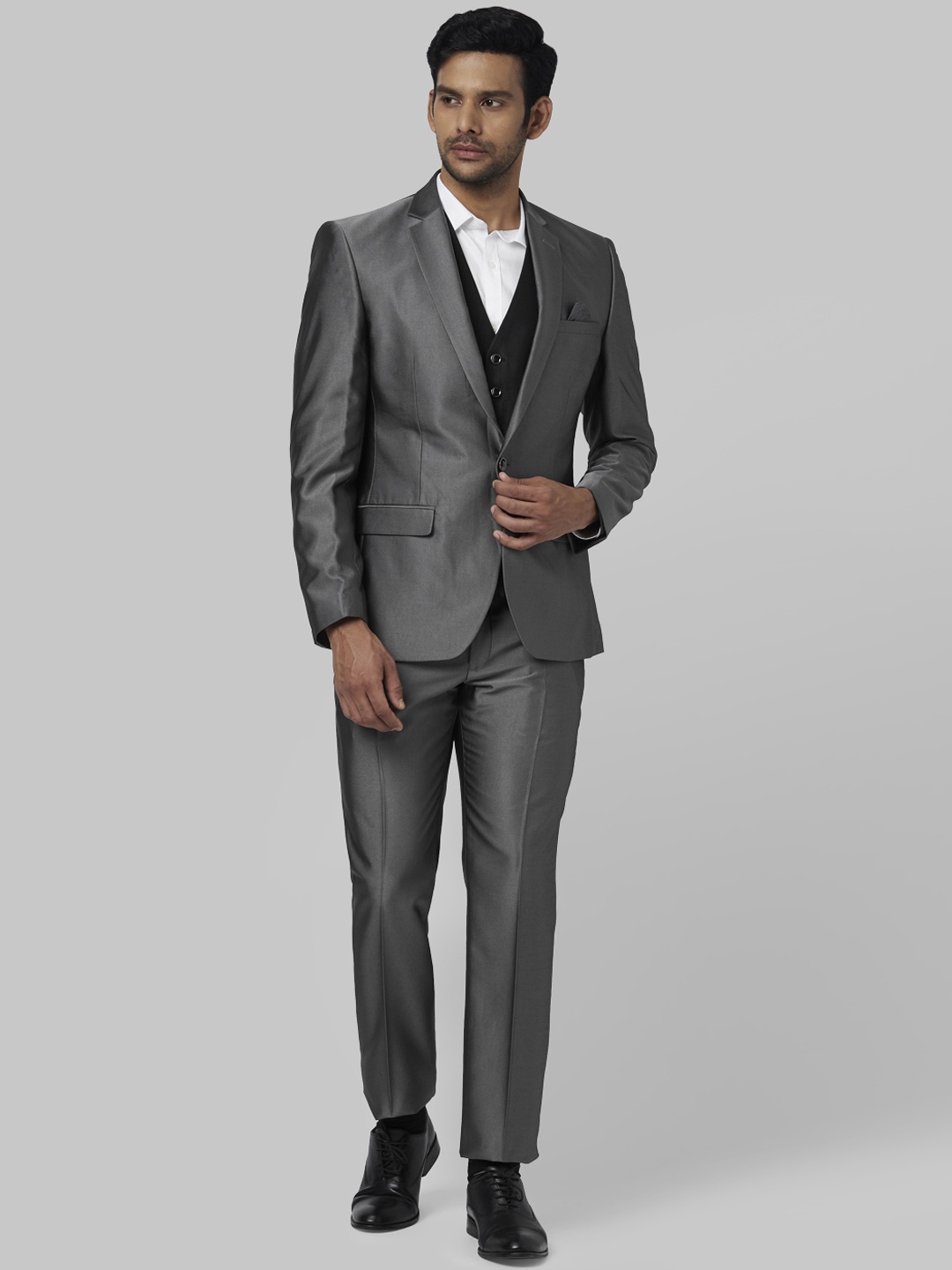 

Park Avenue Men Grey 3 Piece Single-Breasted Suit