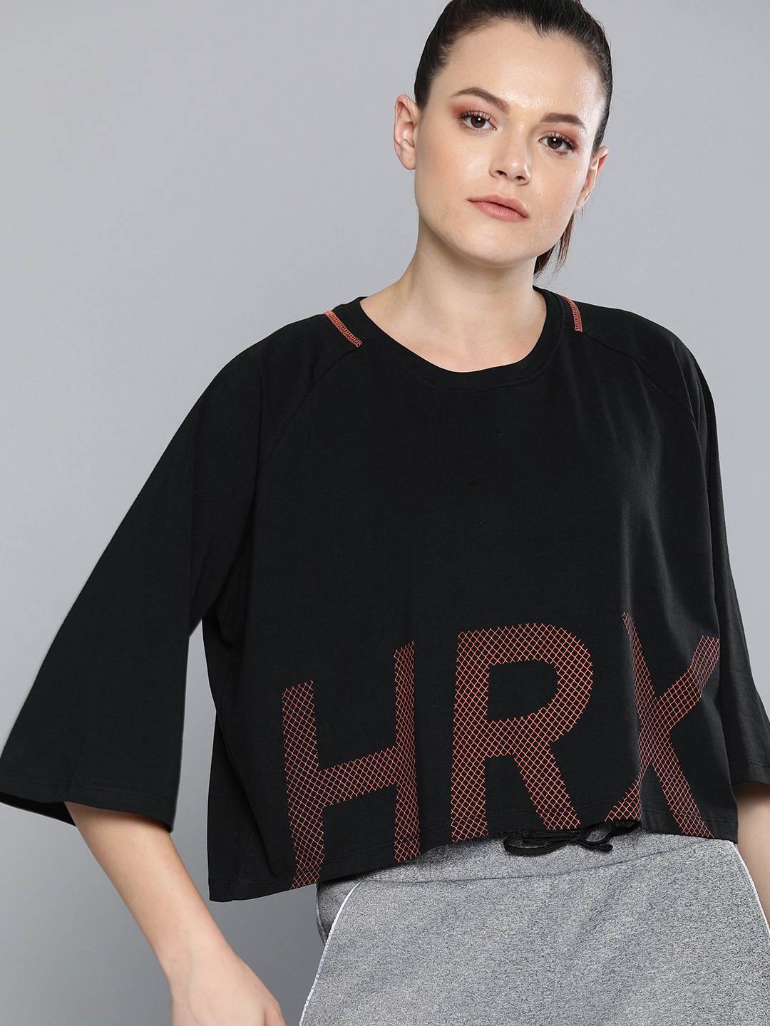 

HRX by Hrithik Roshan Women Black Printed Round Neck Pure Cotton T-shirt
