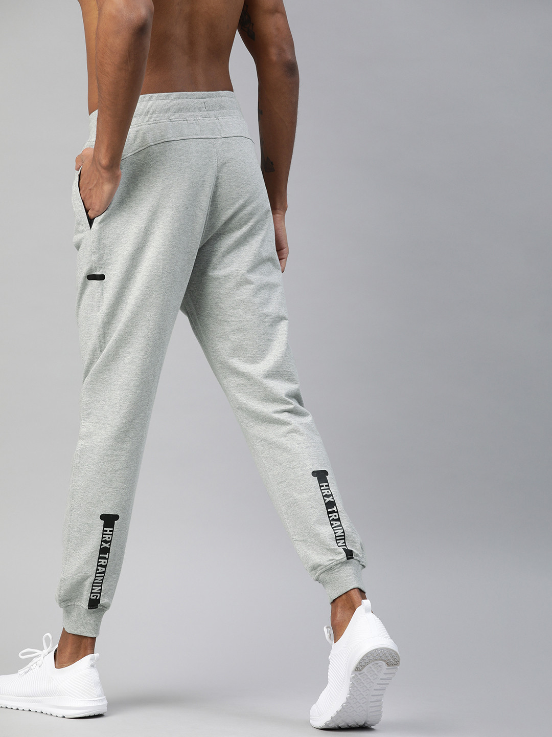

HRX by Hrithik Roshan Men Grey Melange Solid Training Rapid Dry Antimicrobial Track Pants