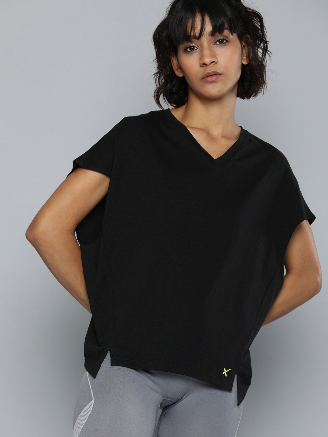 

HRX by Hrithik Roshan Women Black Printed Bio-Wash Lifestyle Tshirts