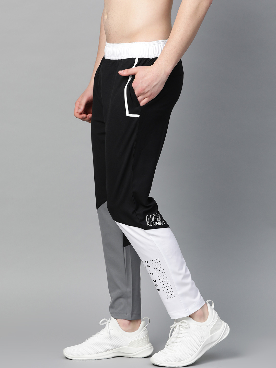 

HRX by Hrithik Roshan Men Black & White Slim Fit Colourblocked Lycra Running Track Pants