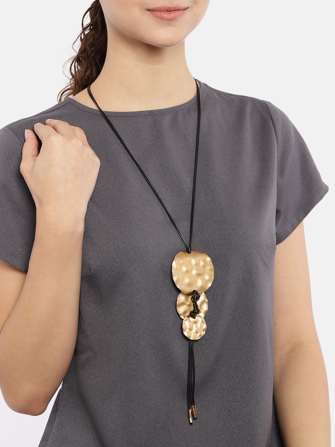 

Ayesha Gold-Plated & Black Flat Hammered Platted Necklace