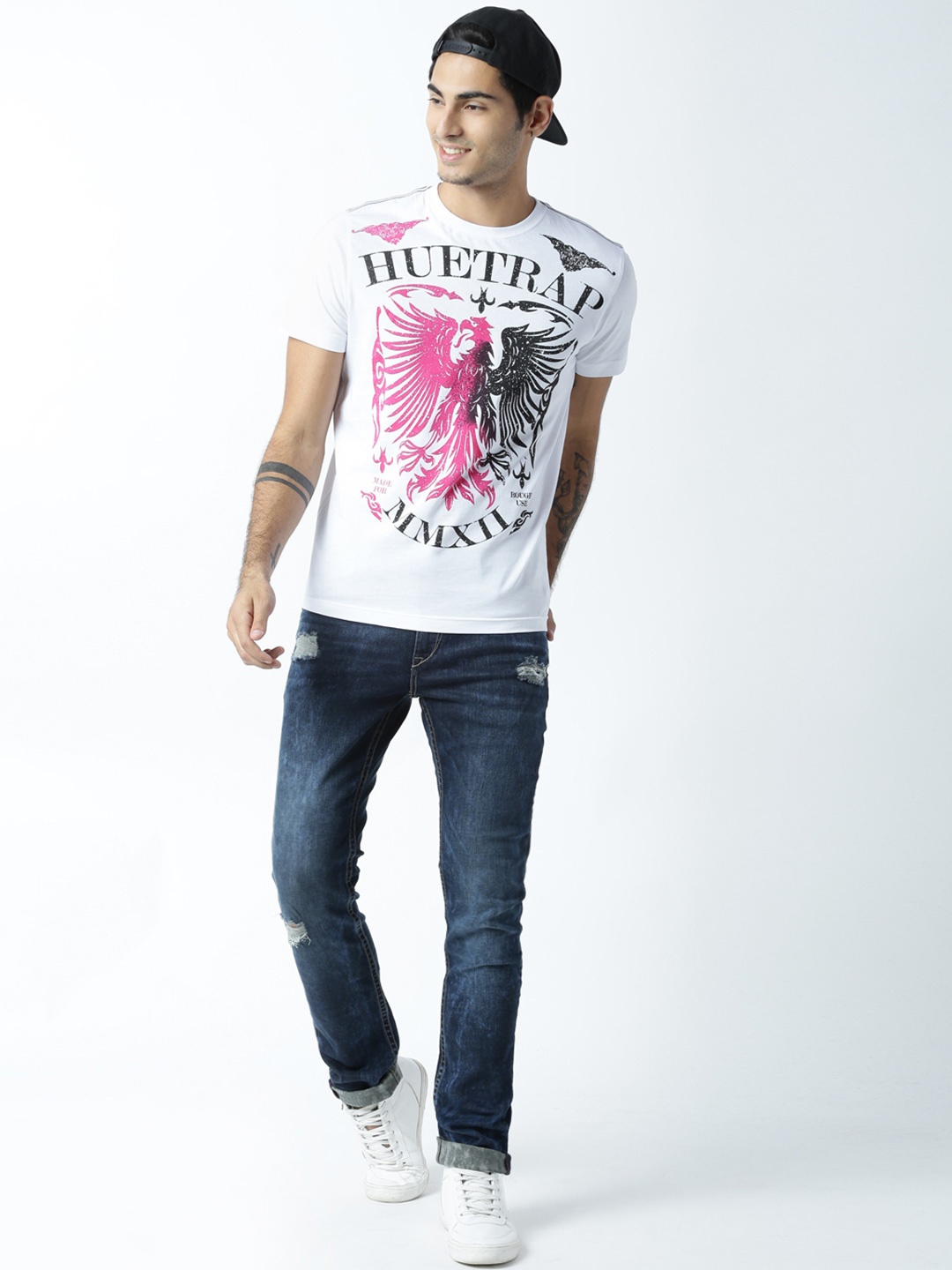 

Huetrap Men White Printed Round Neck T-shirt