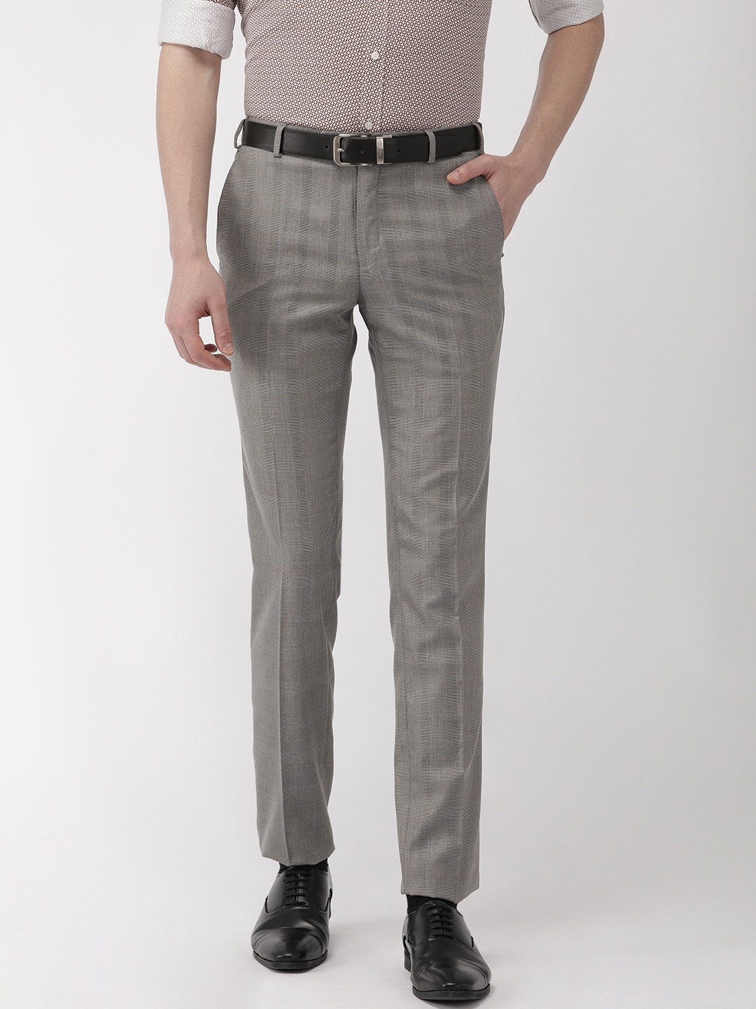 

Raymond Men Grey Slim Fit Checked Formal Trousers