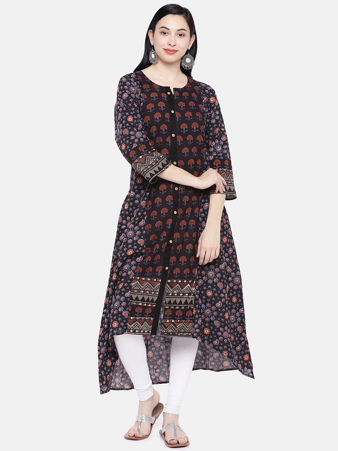 

Silai Bunai Women Black & Red Printed Anarkali Kurta