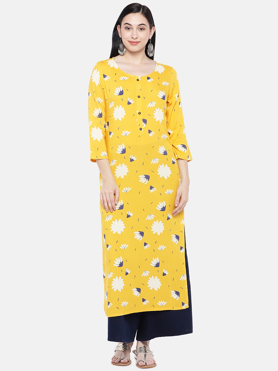 

Prakrti Women Yellow Printed Straight Kurta