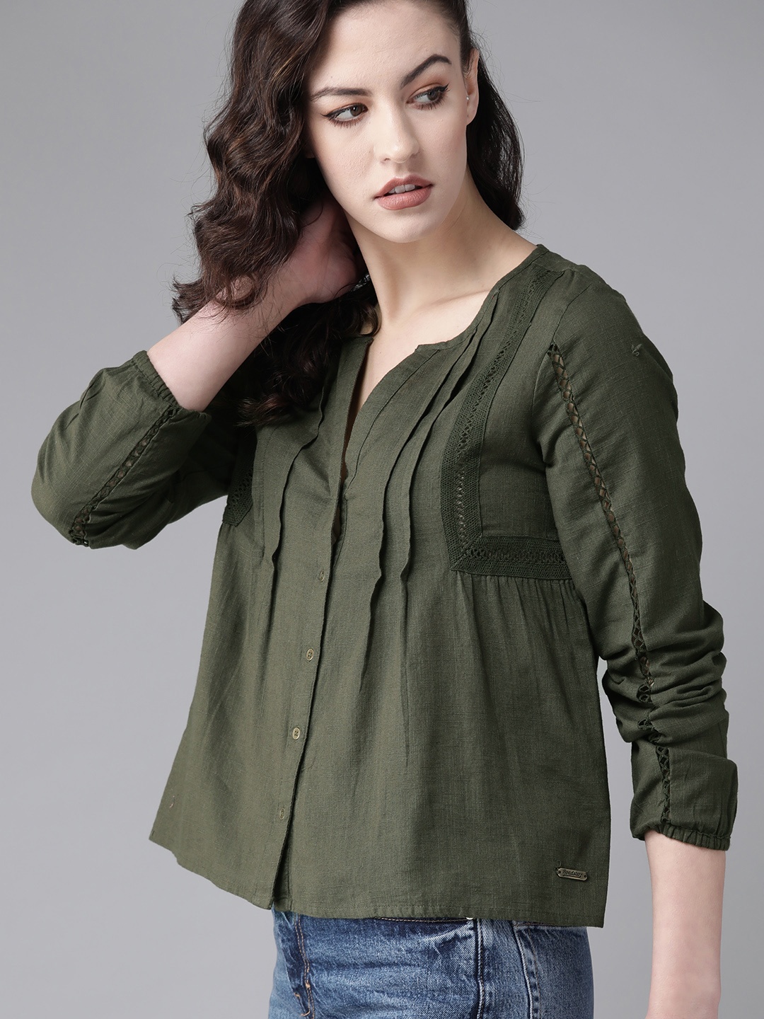 

The Roadster Lifestyle Co Women Olive Green Solid Pure Cotton Top
