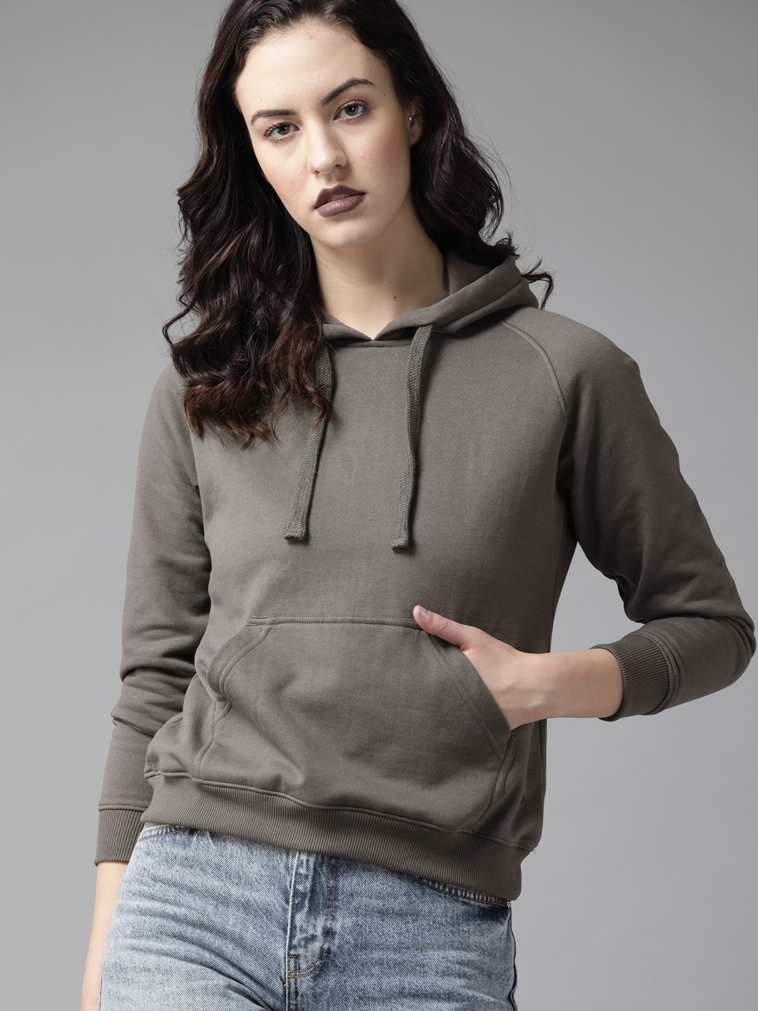 

The Roadster Lifestyle Co Women Grey Solid Hooded Sweatshirt