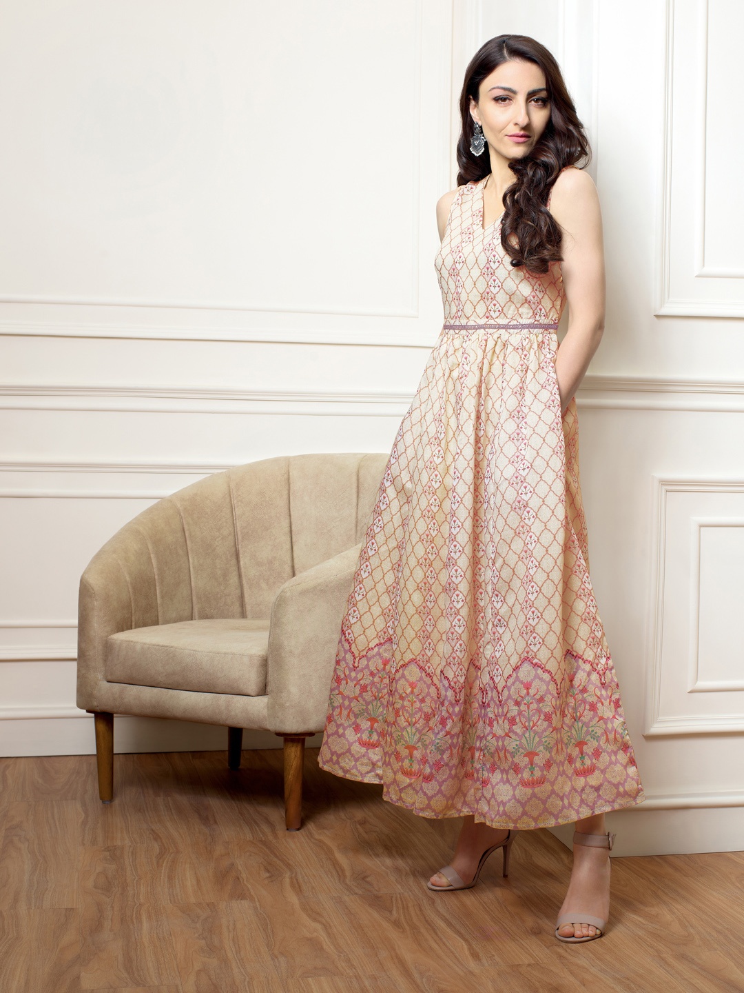 

House of Pataudi Women Beige Floral Printed A-Line Dress