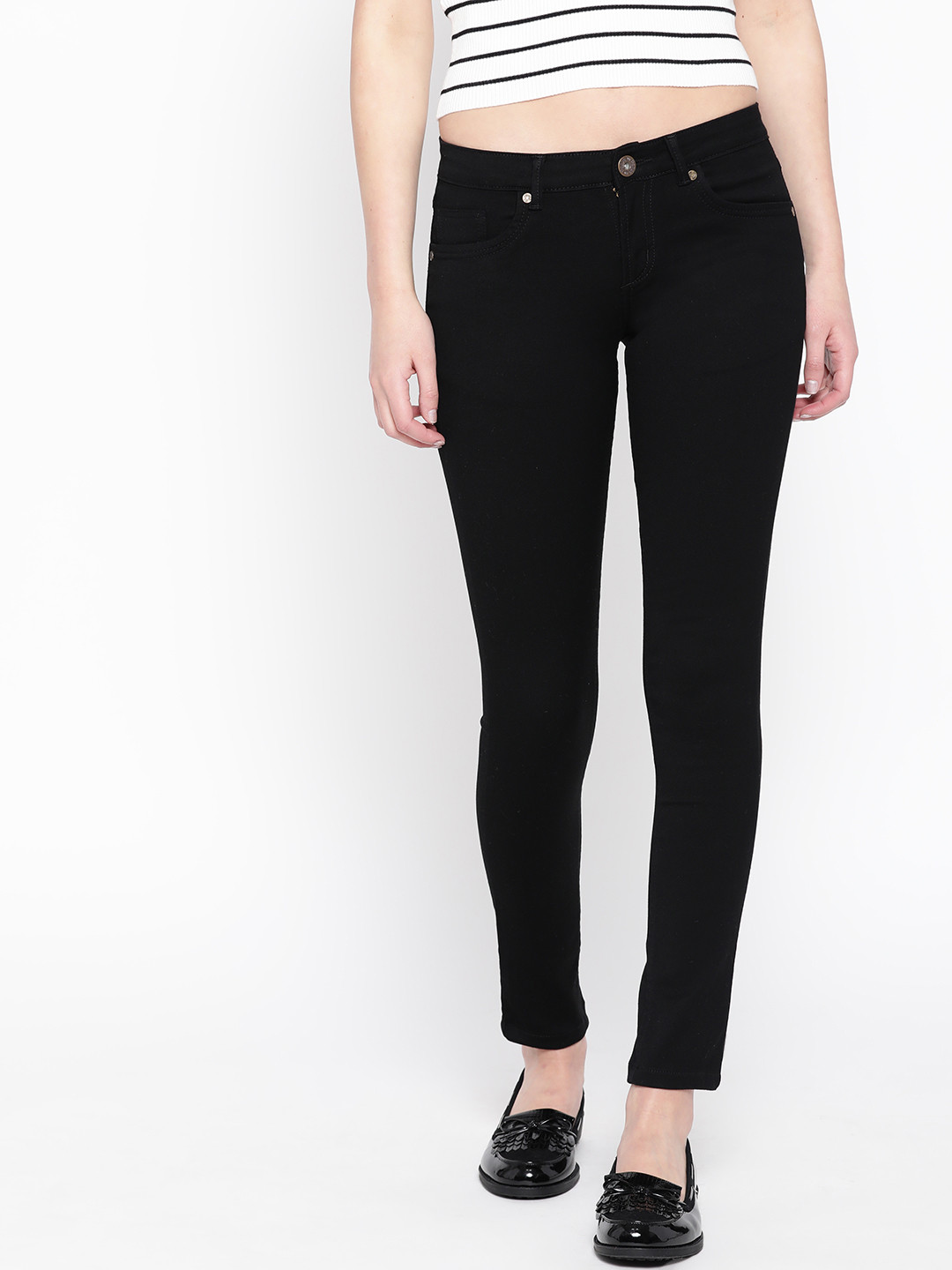 

urSense Women Black Slim Fit Mid-Rise Clean Look Stretchable Jeans