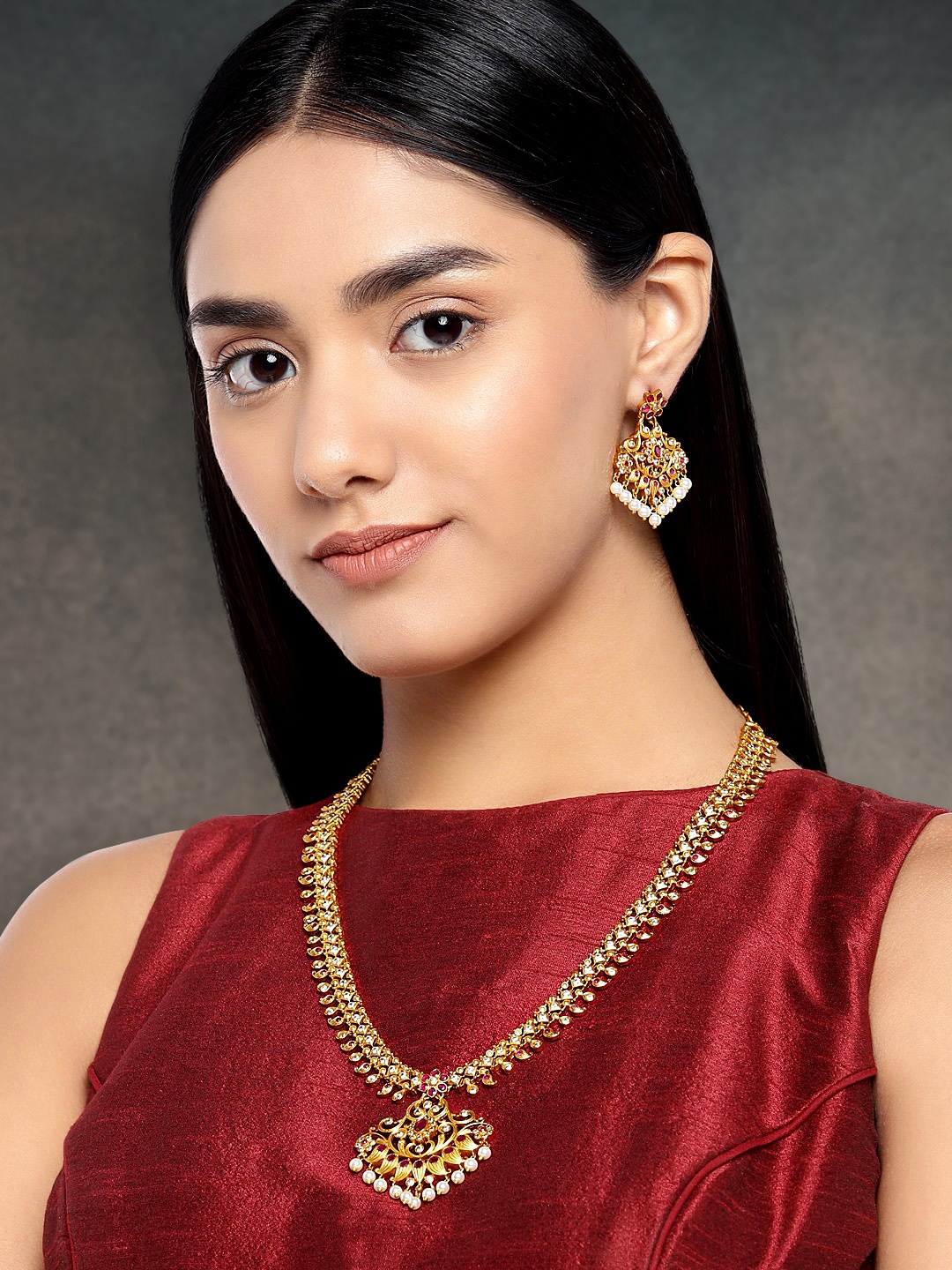 

Peora Gold-Plated & Red Zircon Studded Jewellery Set