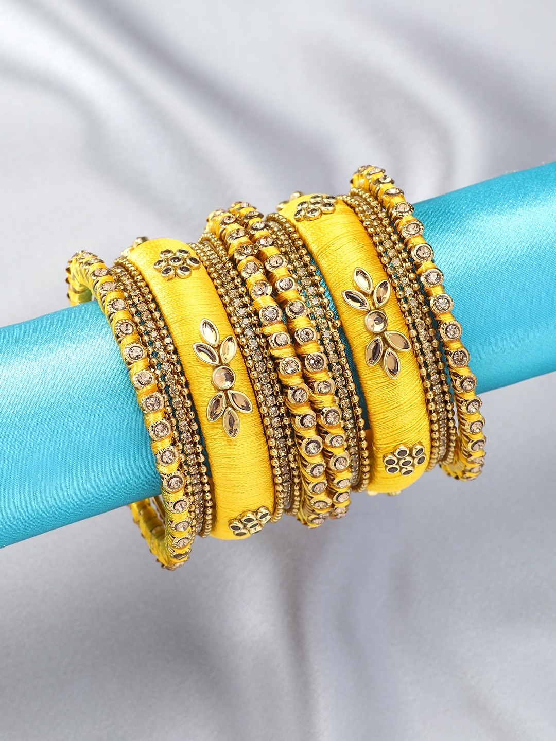 

Peora Set of 4 Gold-Plated Bangles, Yellow