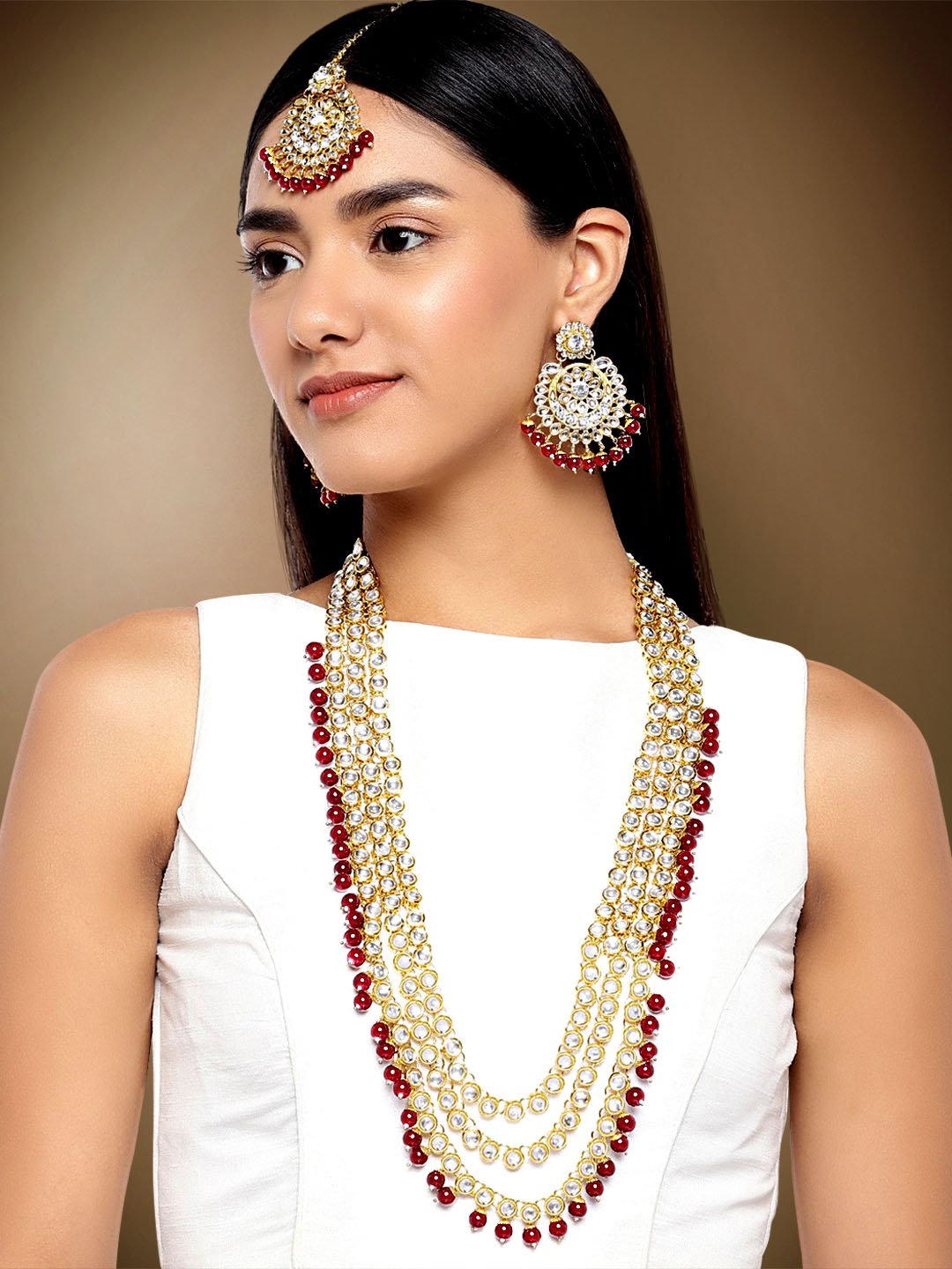 

Peora Gold-Toned & Maroon Traditional Designer Kundan Jewellery Set