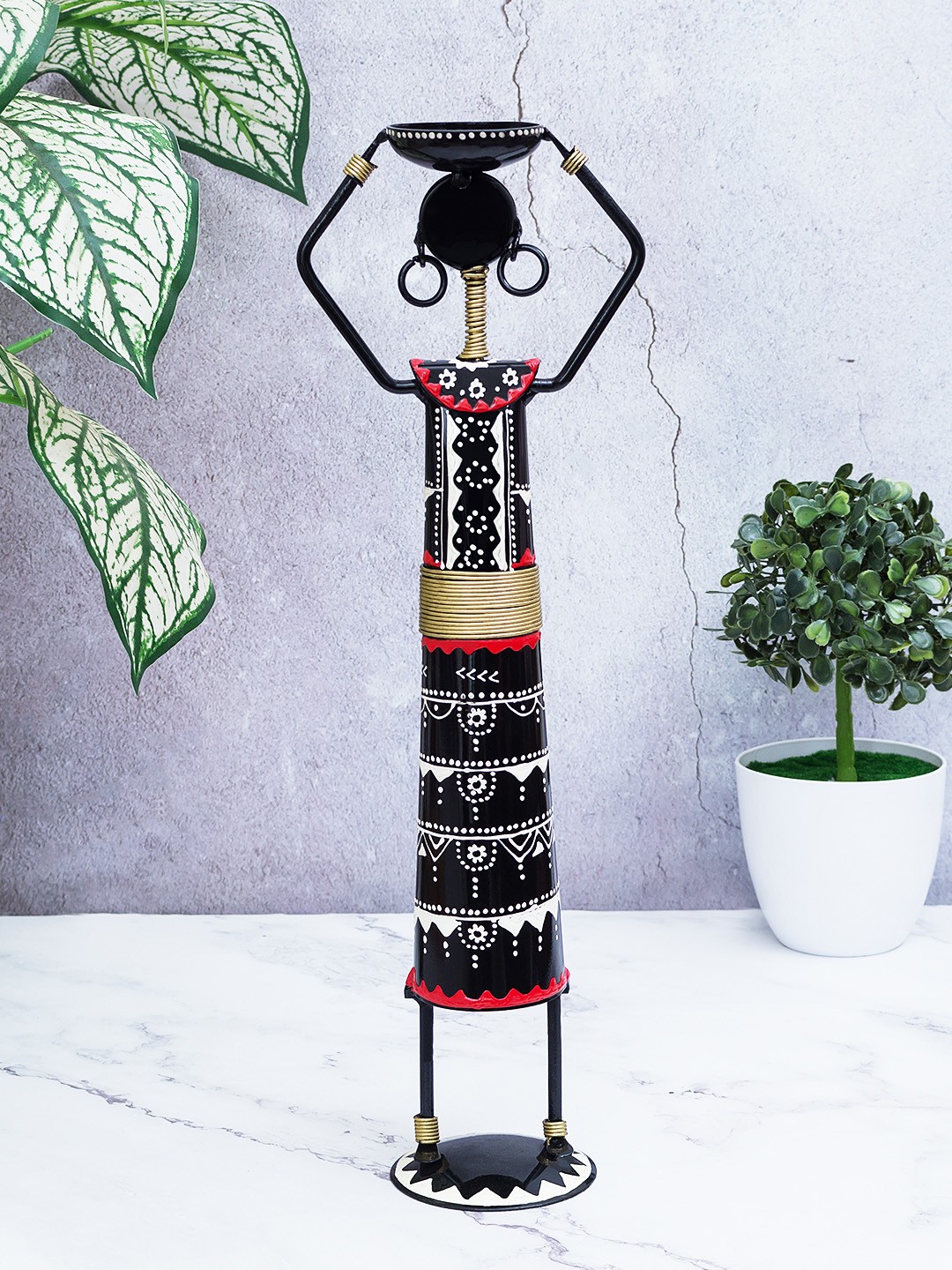 

Golden Peacock Black & Red Lady Worker Handcrafted Showpiece