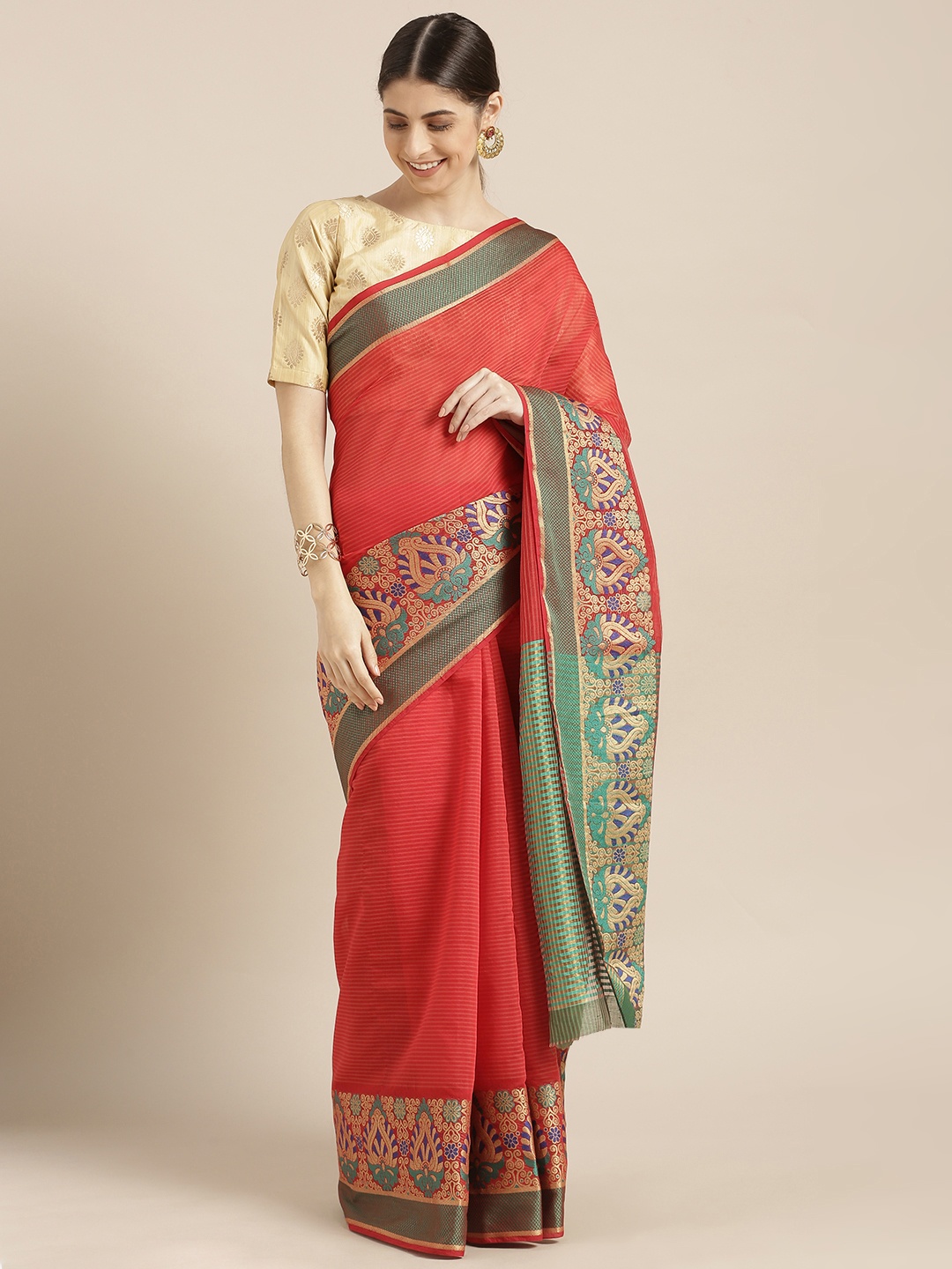 

Blissta Red & Gold-Toned Silk Cotton Striped Kanjeevaram Saree