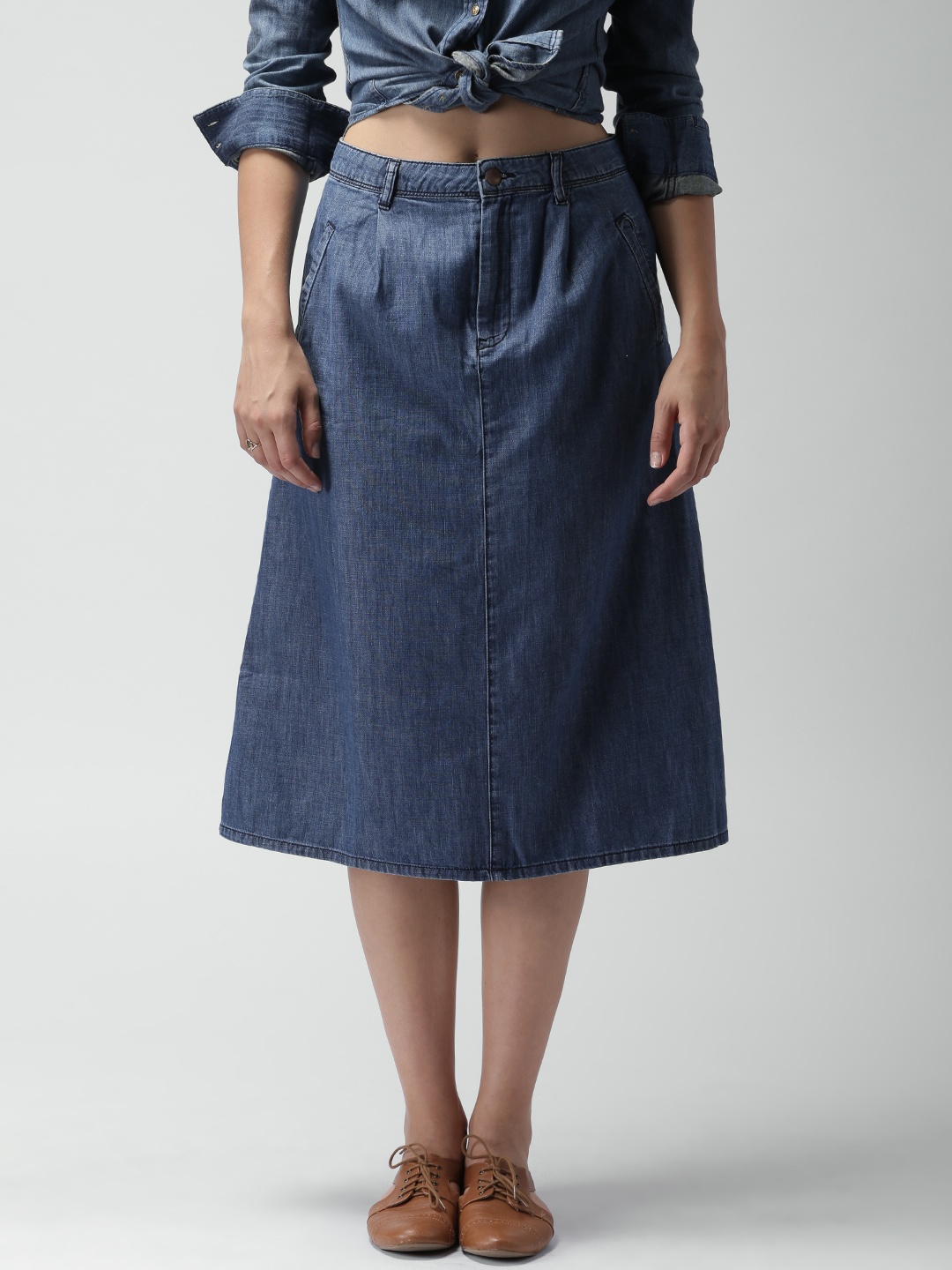 

FOREVER 21 Blue Denim Flared Skirt