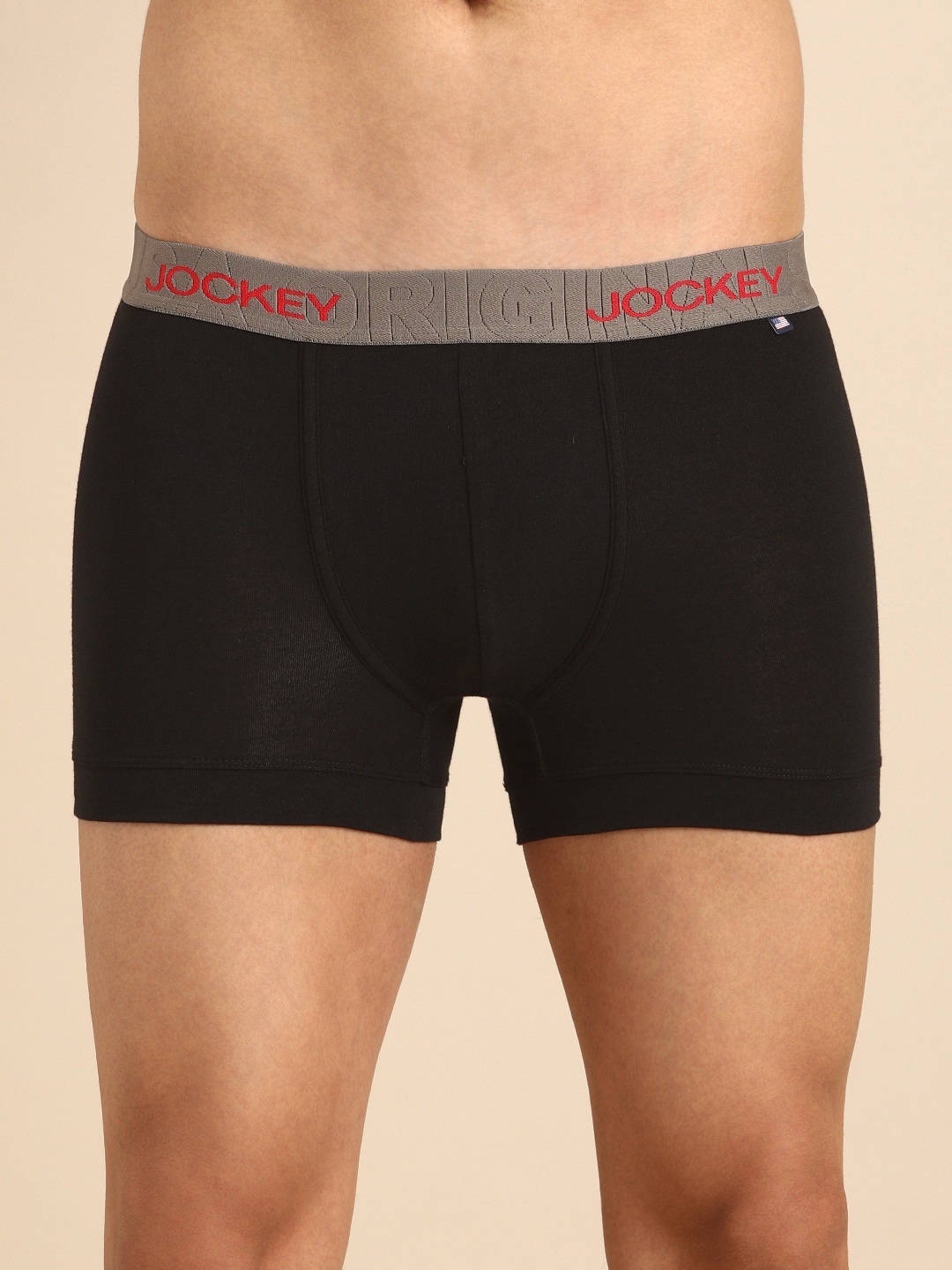 

Jockey Men Black Solid Trunks US60-0105