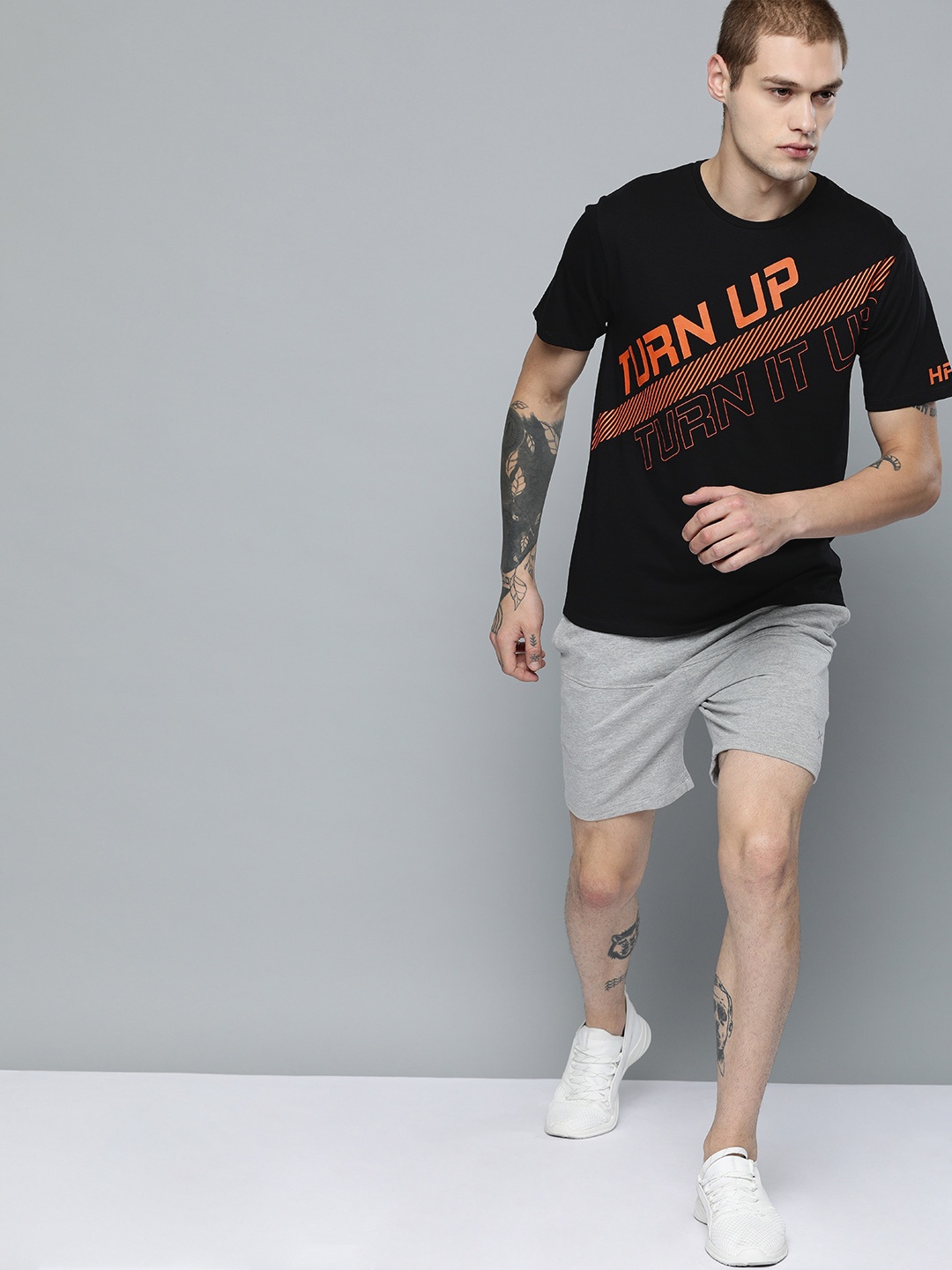

HRX by Hrithik Roshan Men Black Printed Running Pure Cotton T-shirt