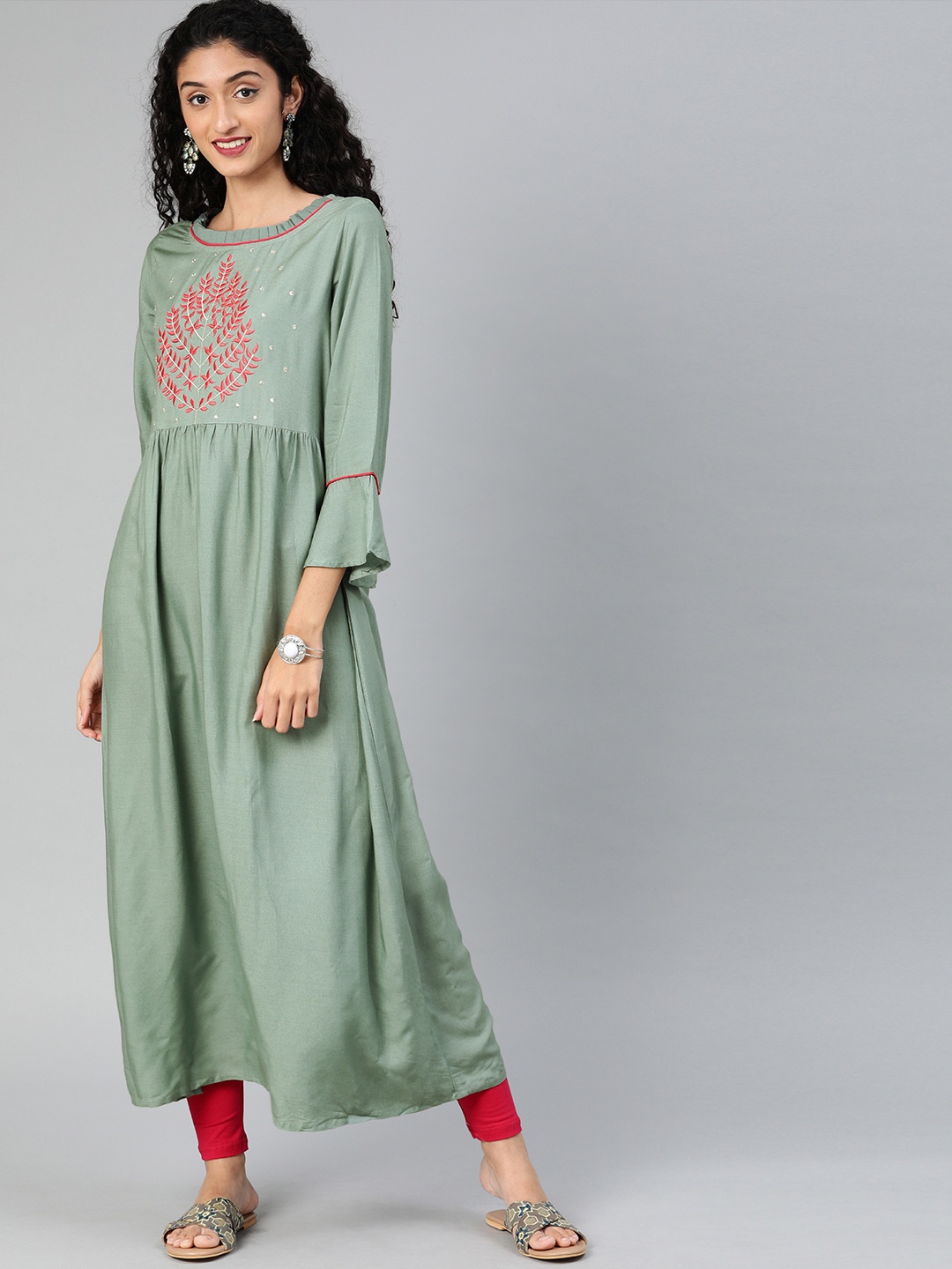 

Blissta Women Green Embroidered A-Line Kurta