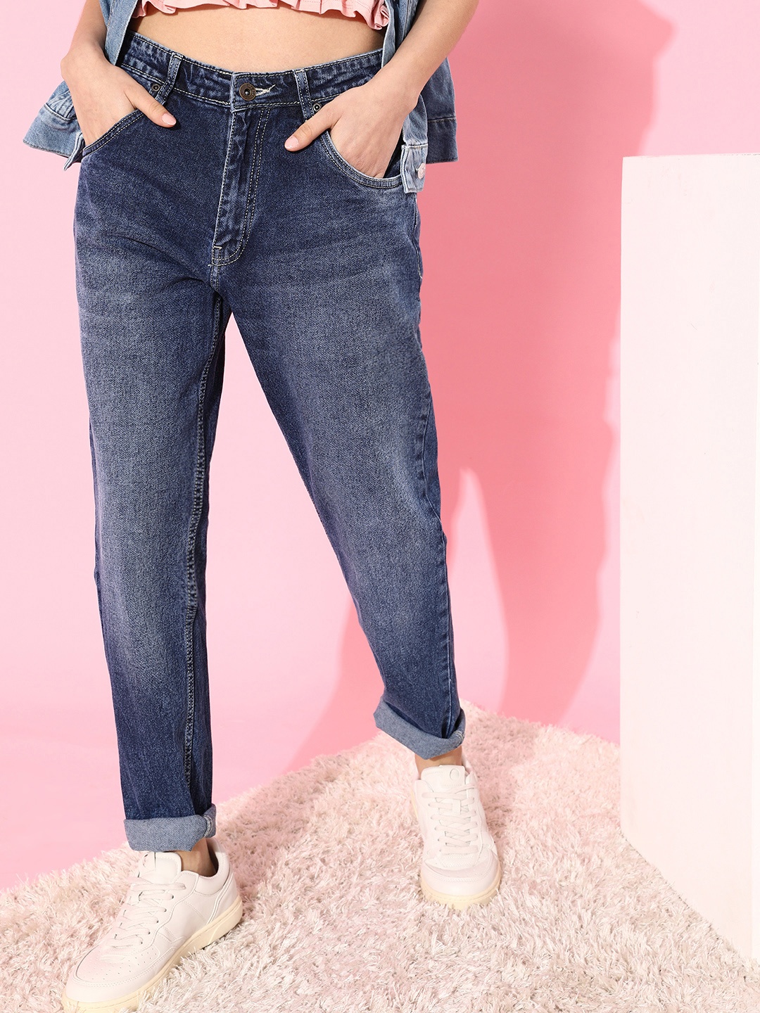 

Roadster Women Stunning Blue Boyfriend Fit Jeans