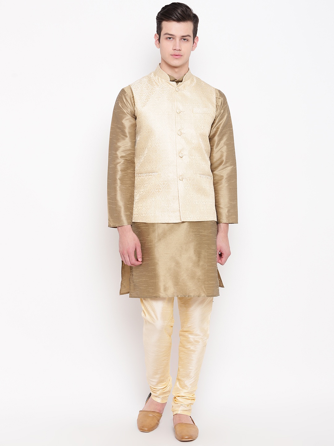 

MAG Men Beige & Cream-Coloured Solid Kurta with Churidar & Nehru Jacket