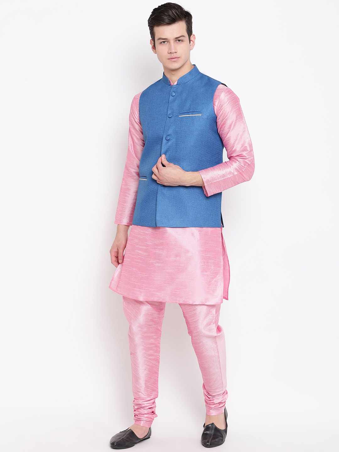 

MAG Men Pink Solid Kurta with Churidar & Nehru Jacket