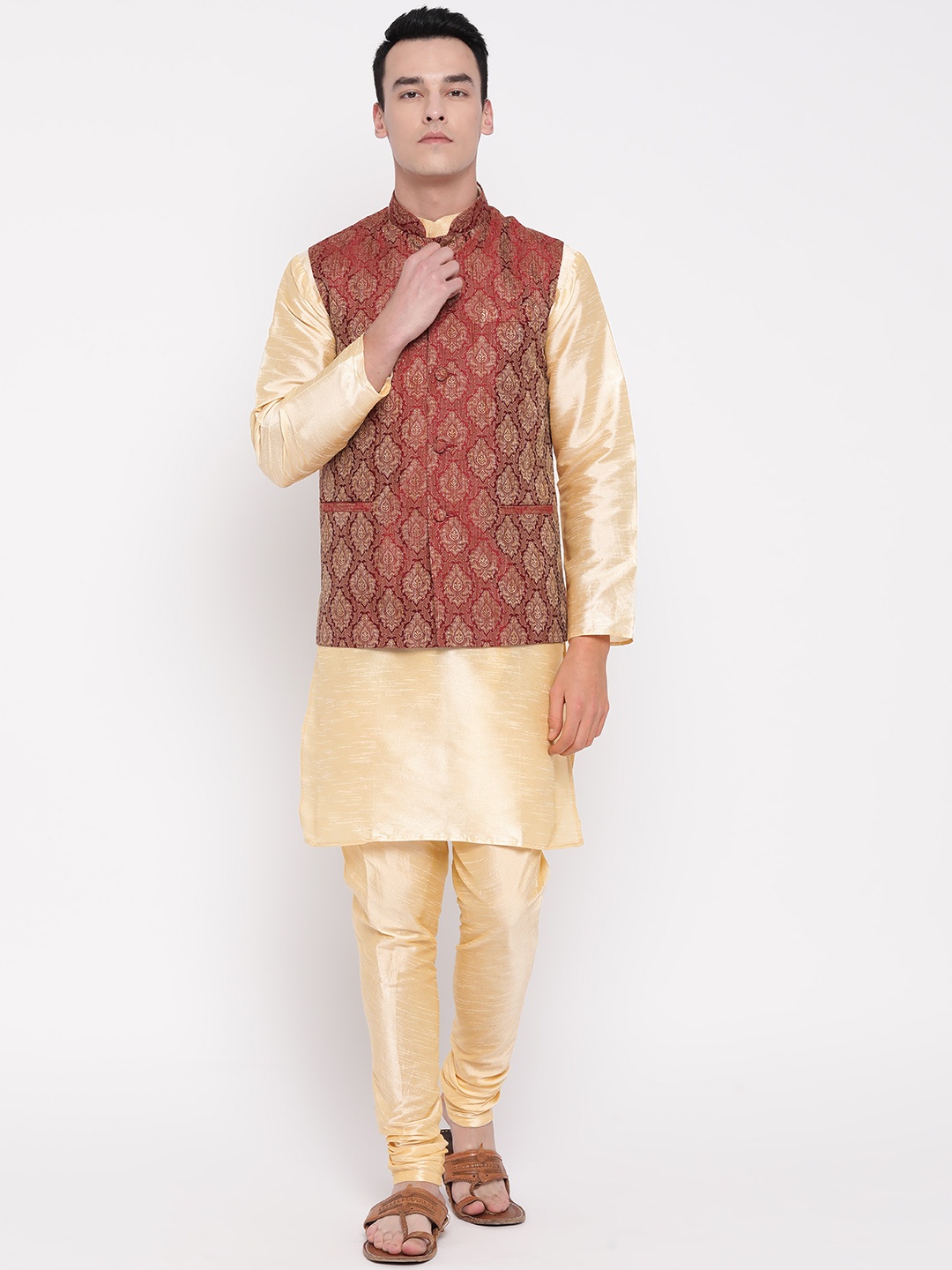 

MAG Men Cream-Coloured Solid Kurta with Churidar & Nehru Jacket