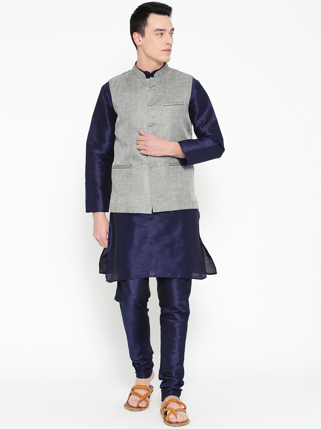 

MAG Men Navy Blue Solid Kurta with Churidar with Nehru Jacket