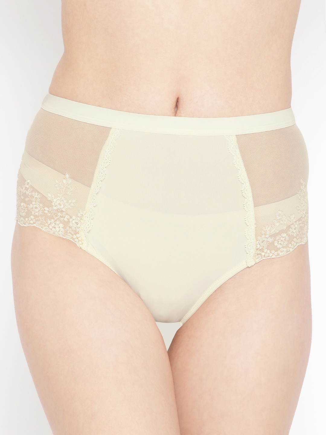 

EROTISSCH Women Cream-Coloured Solid Lace Basic Briefs AIP-17A