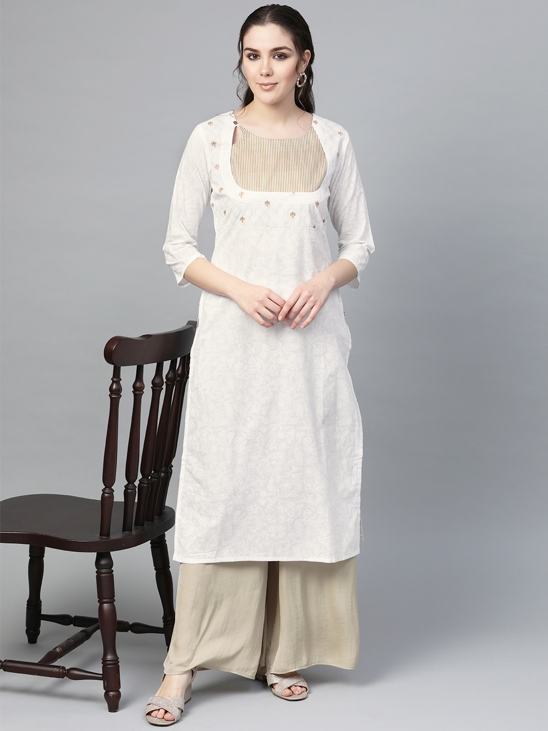 

Varanga Women White Screen Print Straight Kurta