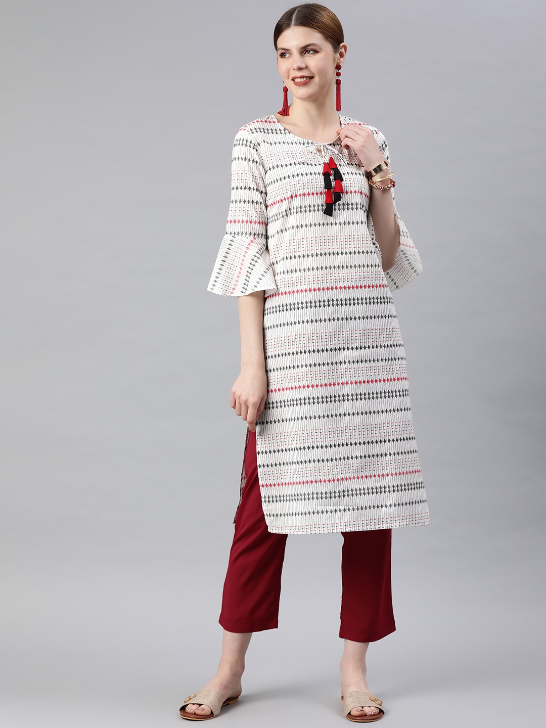 

Anubhutee Women White & Black Striped Straight Kurta