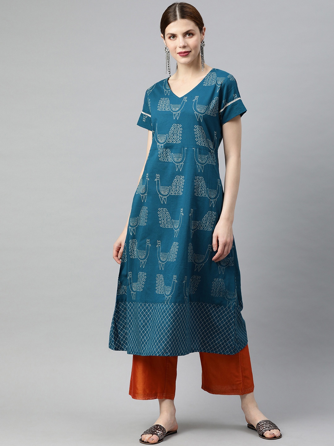 

Jaipur Kurti Women Teal Blue Quirky Print A-Line Kurta