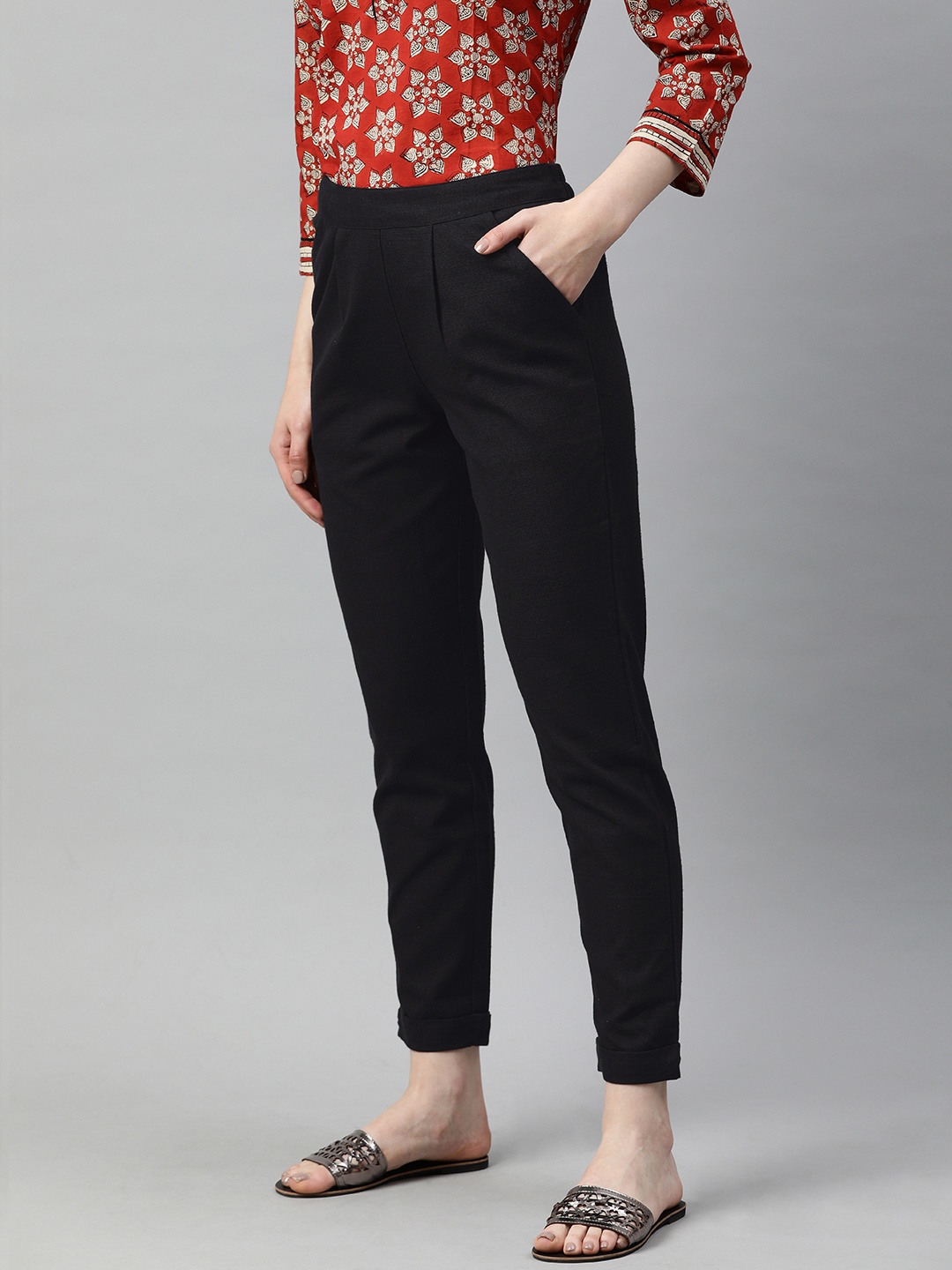 

Jaipur Kurti Women Black Trousers