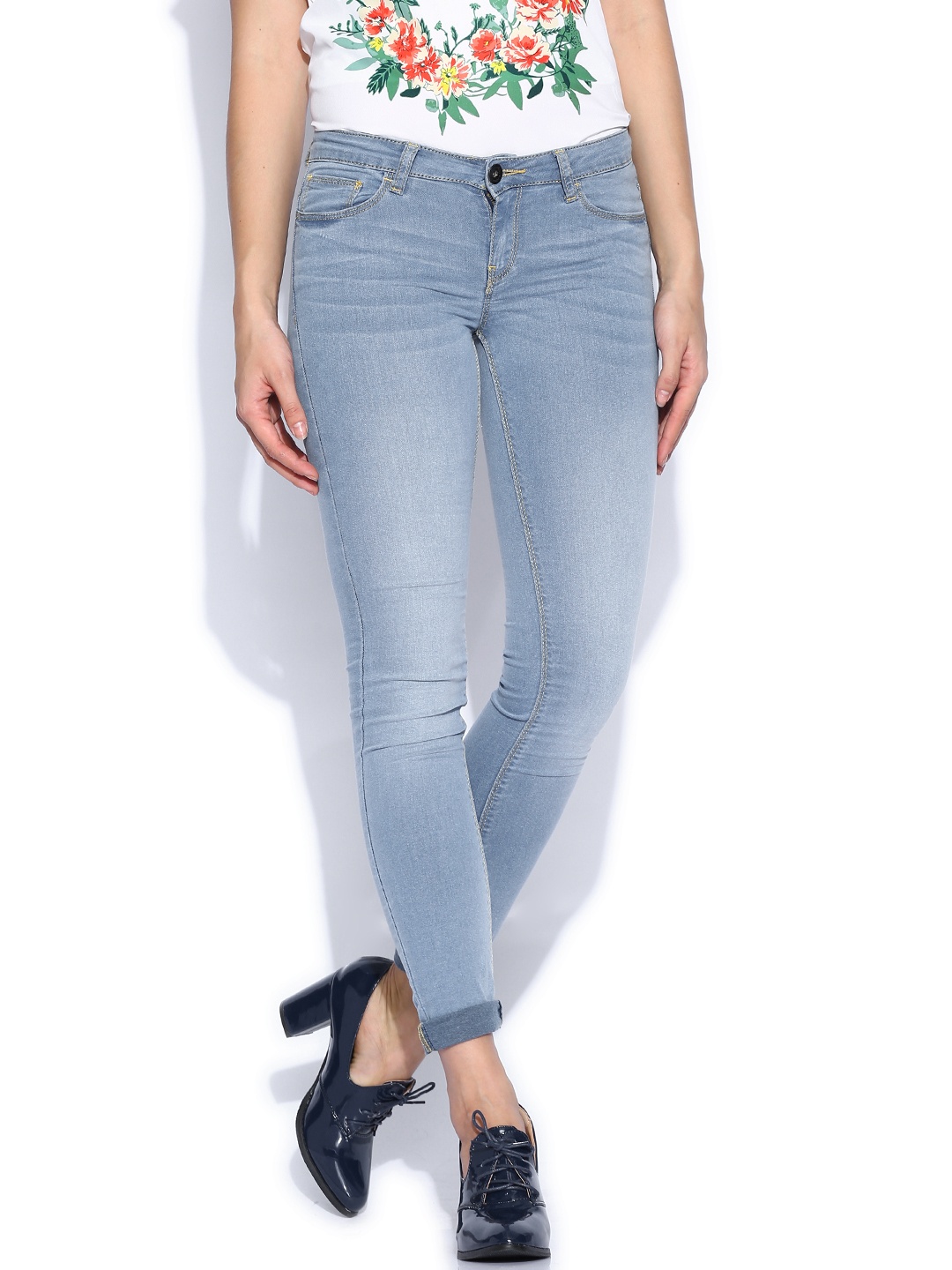 

Allen Solly Woman Blue Super Skinny Jeggings