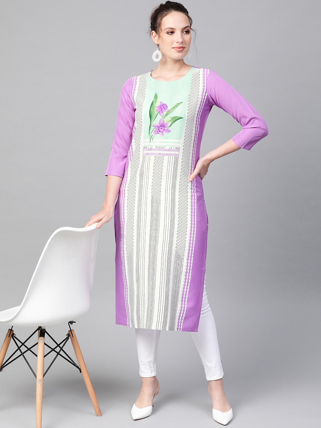 

AHIKA Women Lavender & White Printed Straight Kurta