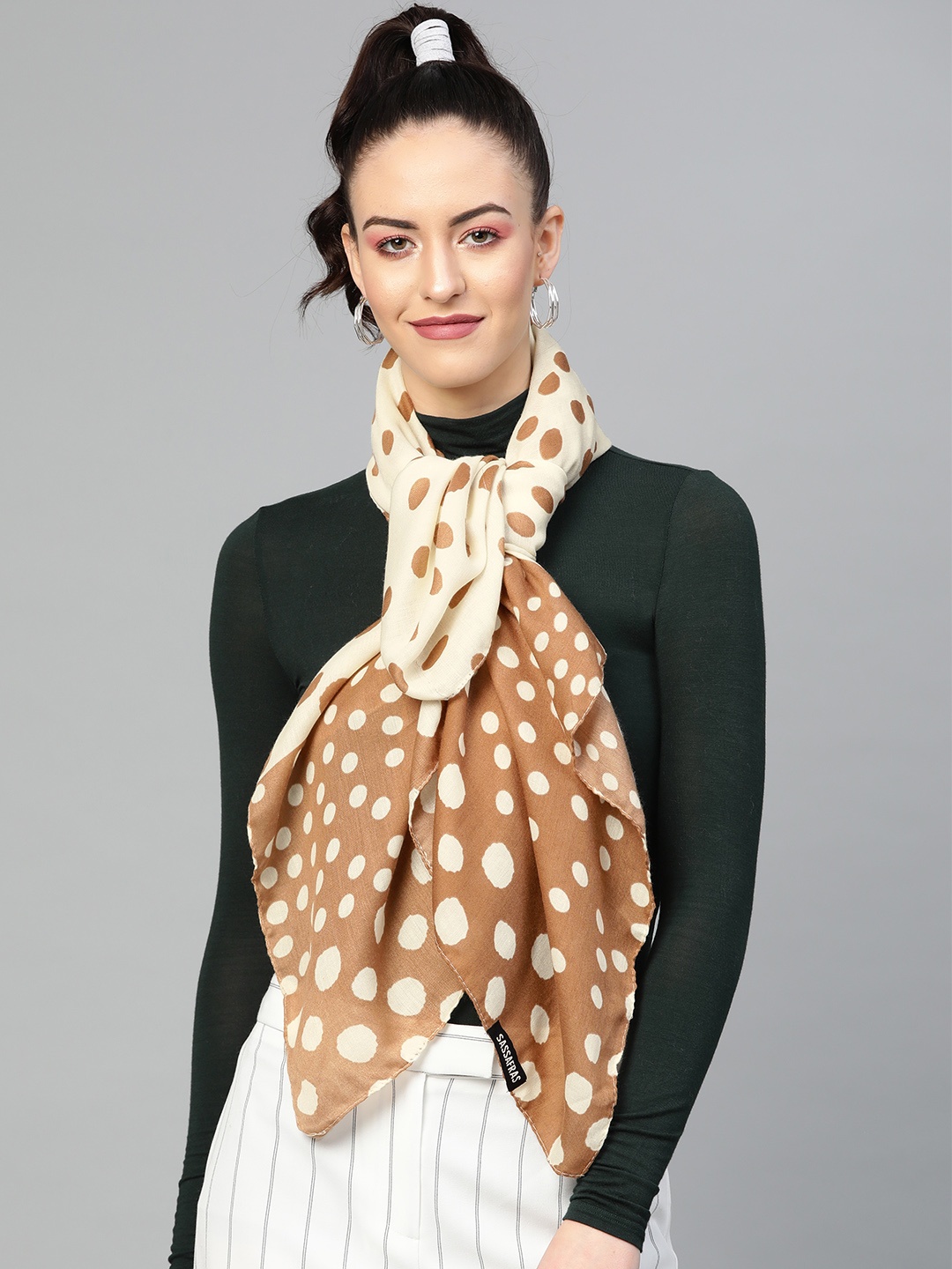 

SASSAFRAS Brown & Off-White Printed Stole