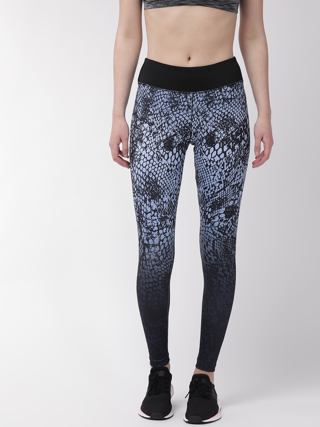 

Alcis Women Black & Blue Snakeskin Print Tights