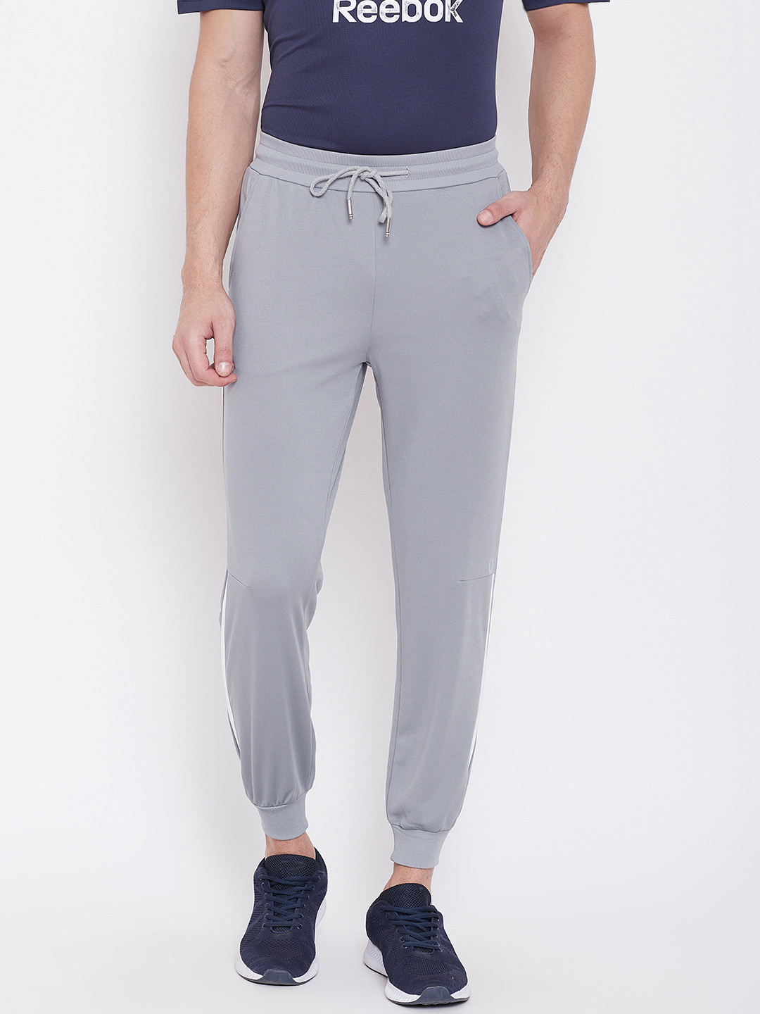 

Fitkin Men Grey Solid Joggers